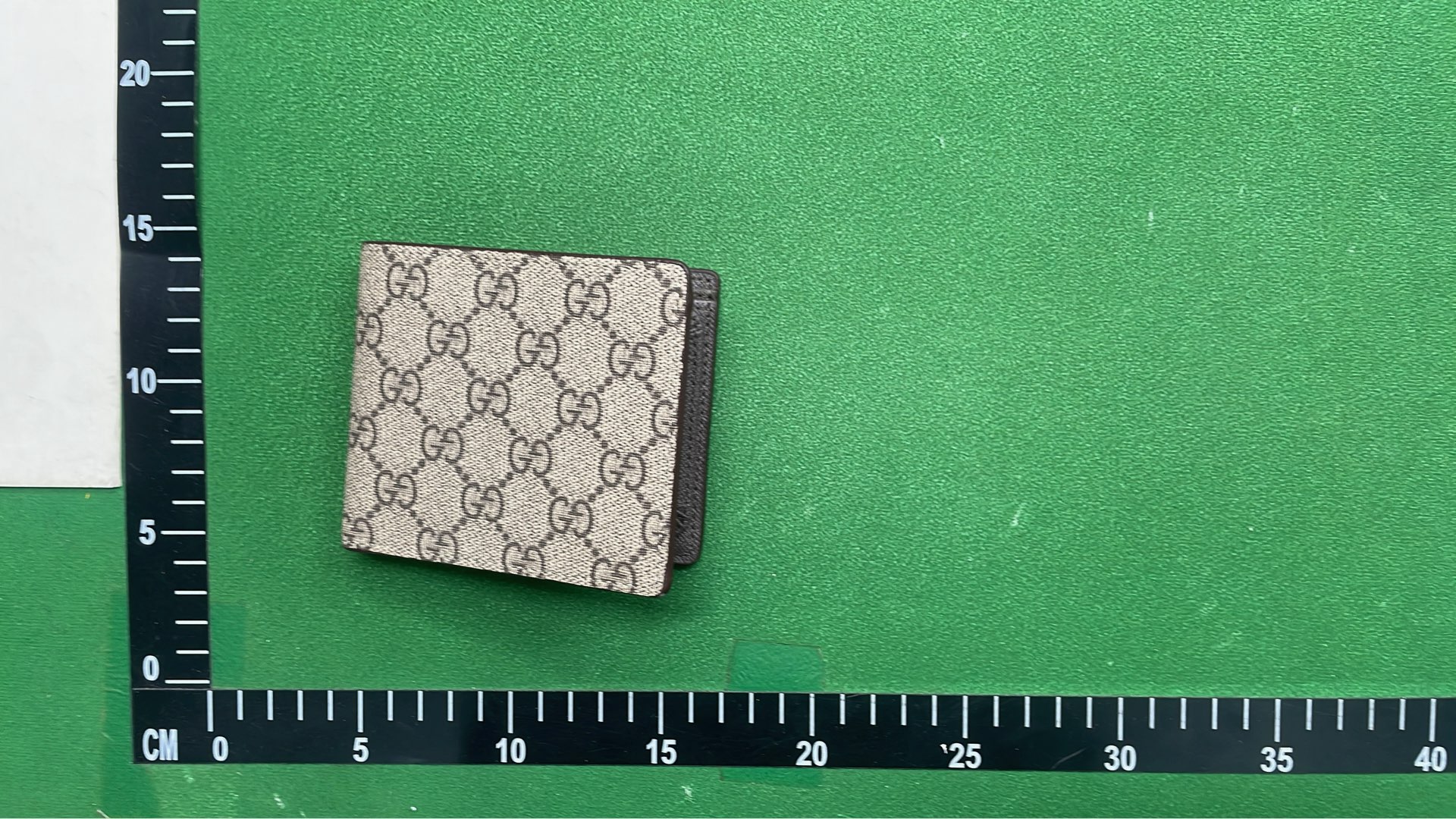 Gucci Snake Print Wallet for Men and Women