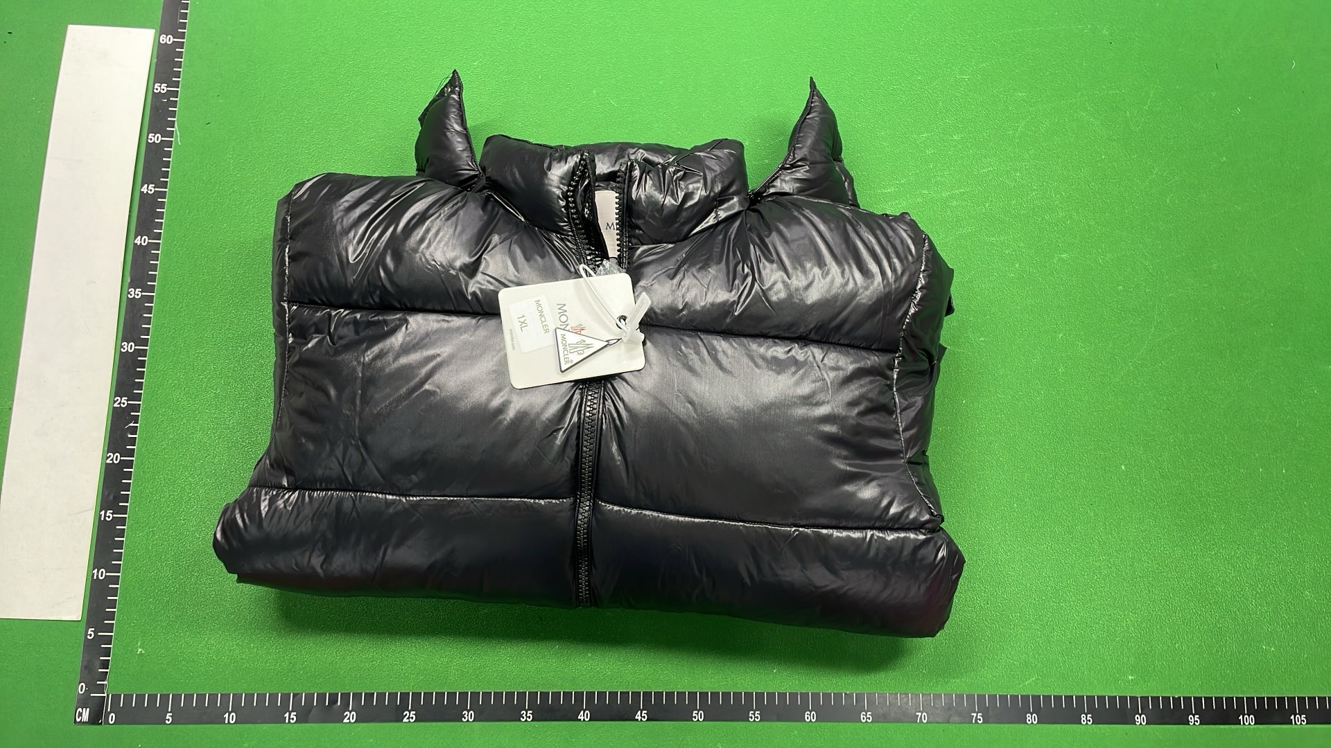 Black Moncler Down Jacket with Hood and Zip Closure