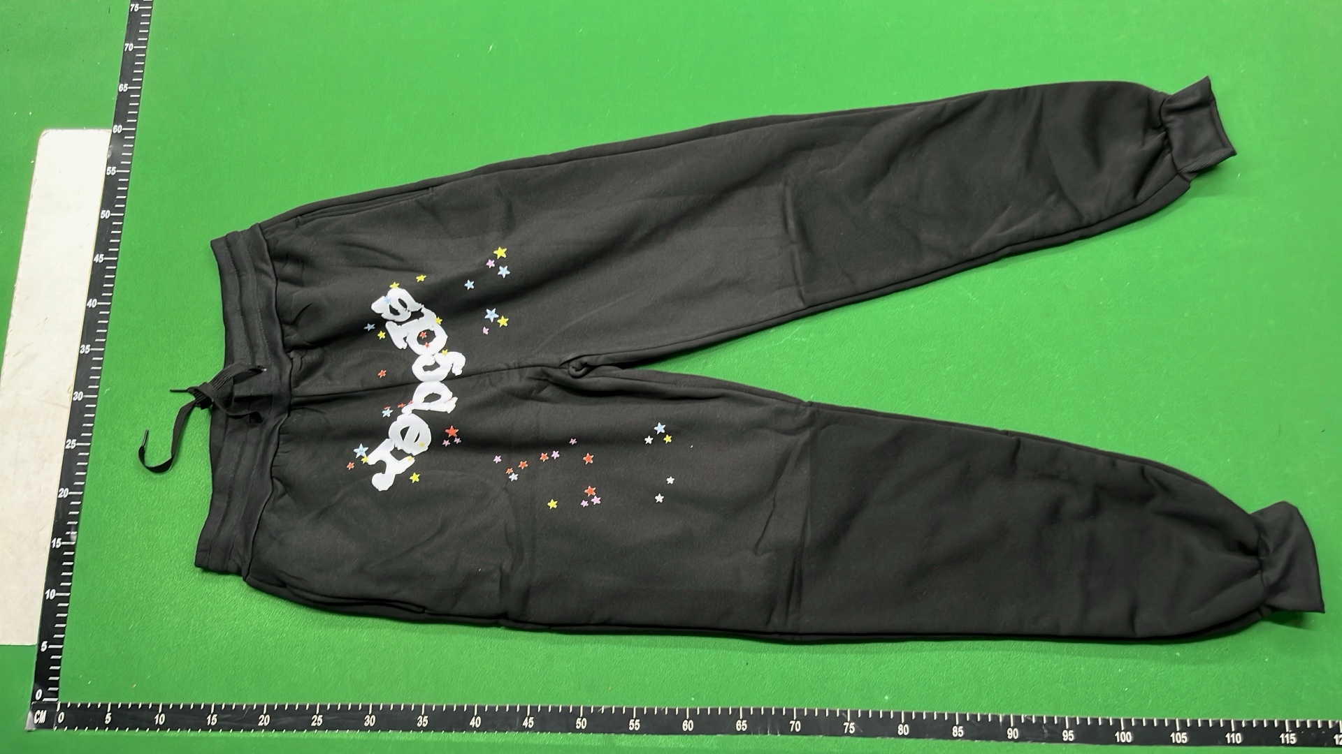 Spider! Glow-in-the-Dark Hoodie - Trendy Streetwear Sweatshirt