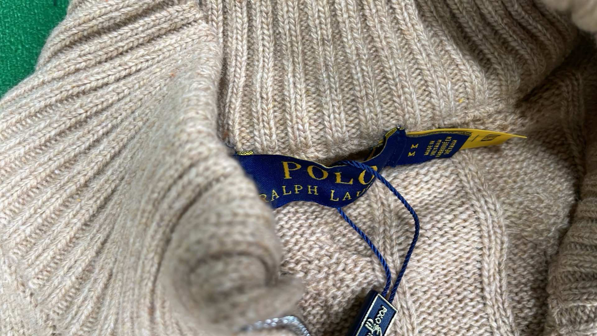 Men's Cable Knit Quarter-Zip Sweater - Classic Fit