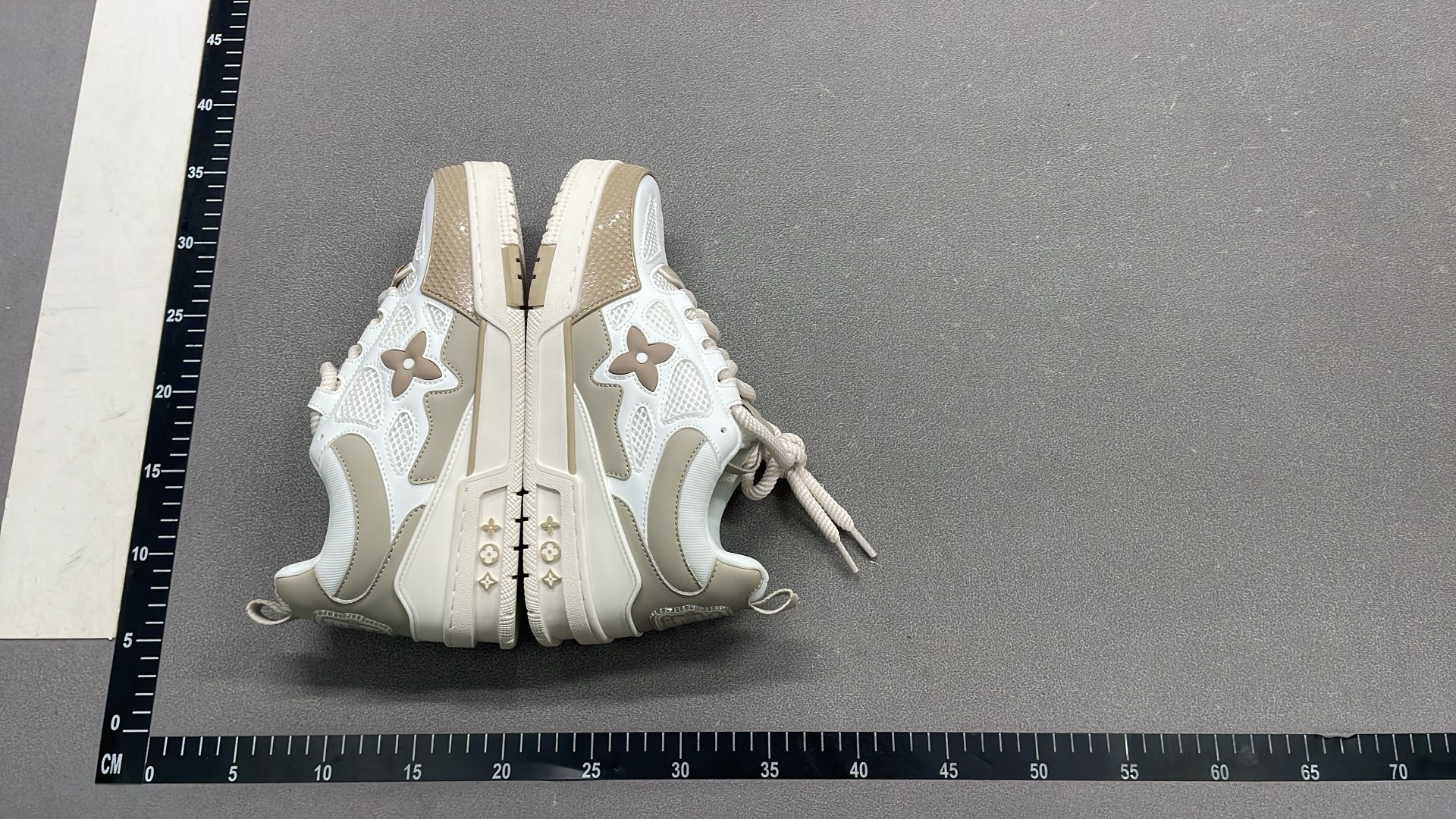 LV Black Sneakers for Men and Women