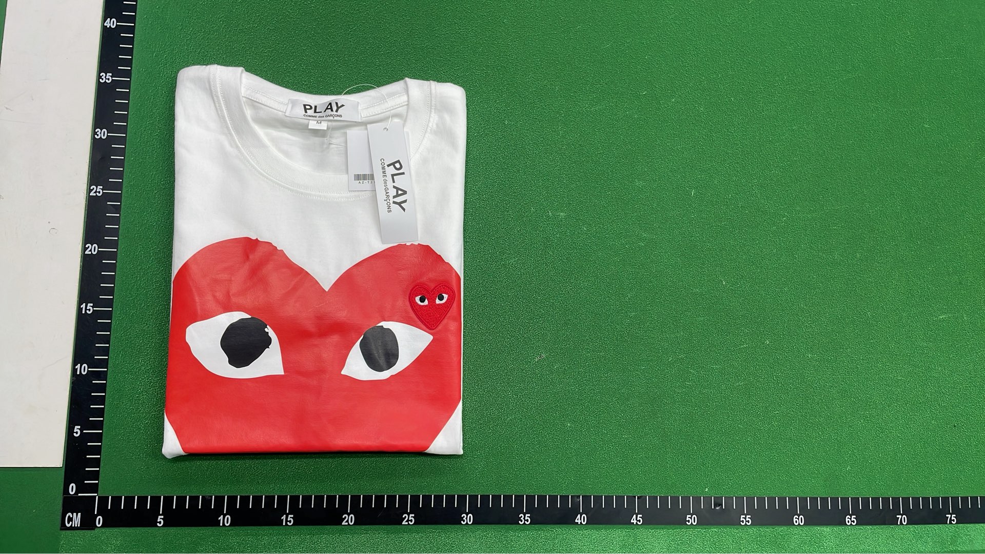 Comme des Gar&ccedil;ons Red Heart Eye T-Shirt