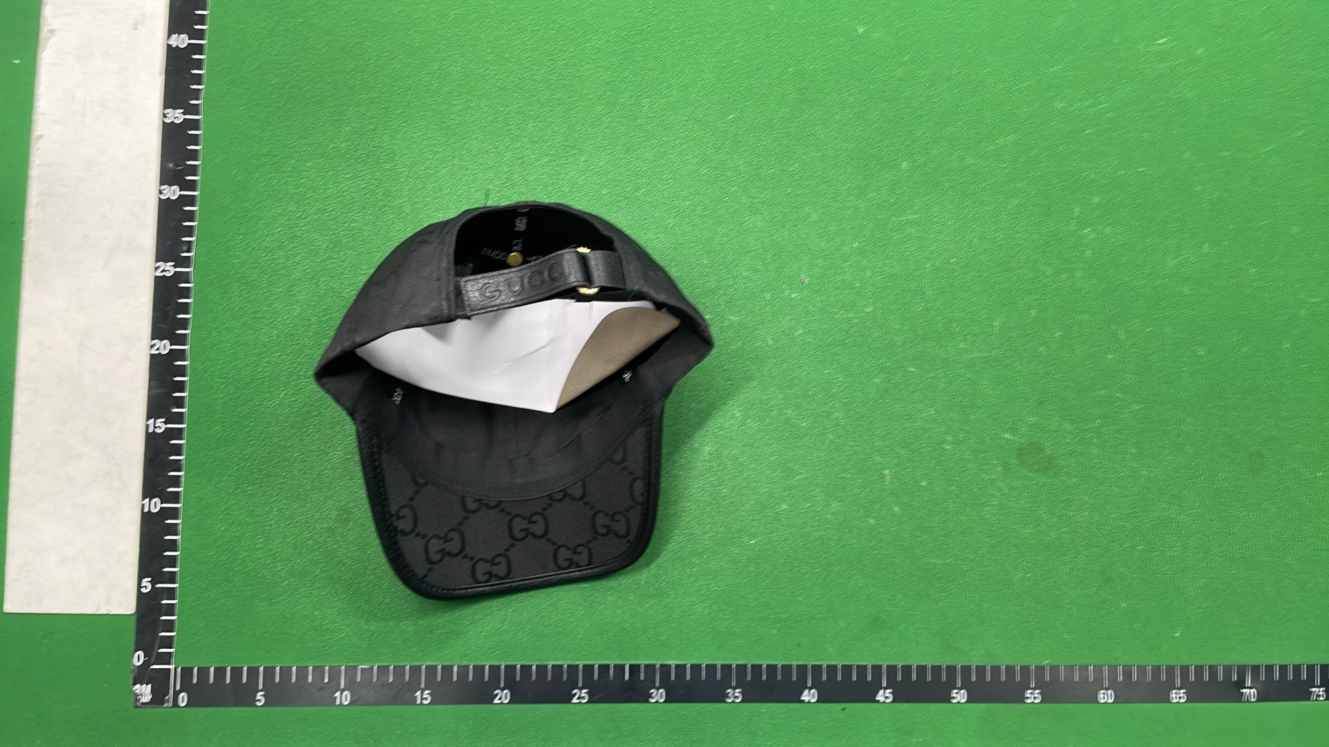 Gucci GG Supreme Pattern Baseball Cap with Gold Logo