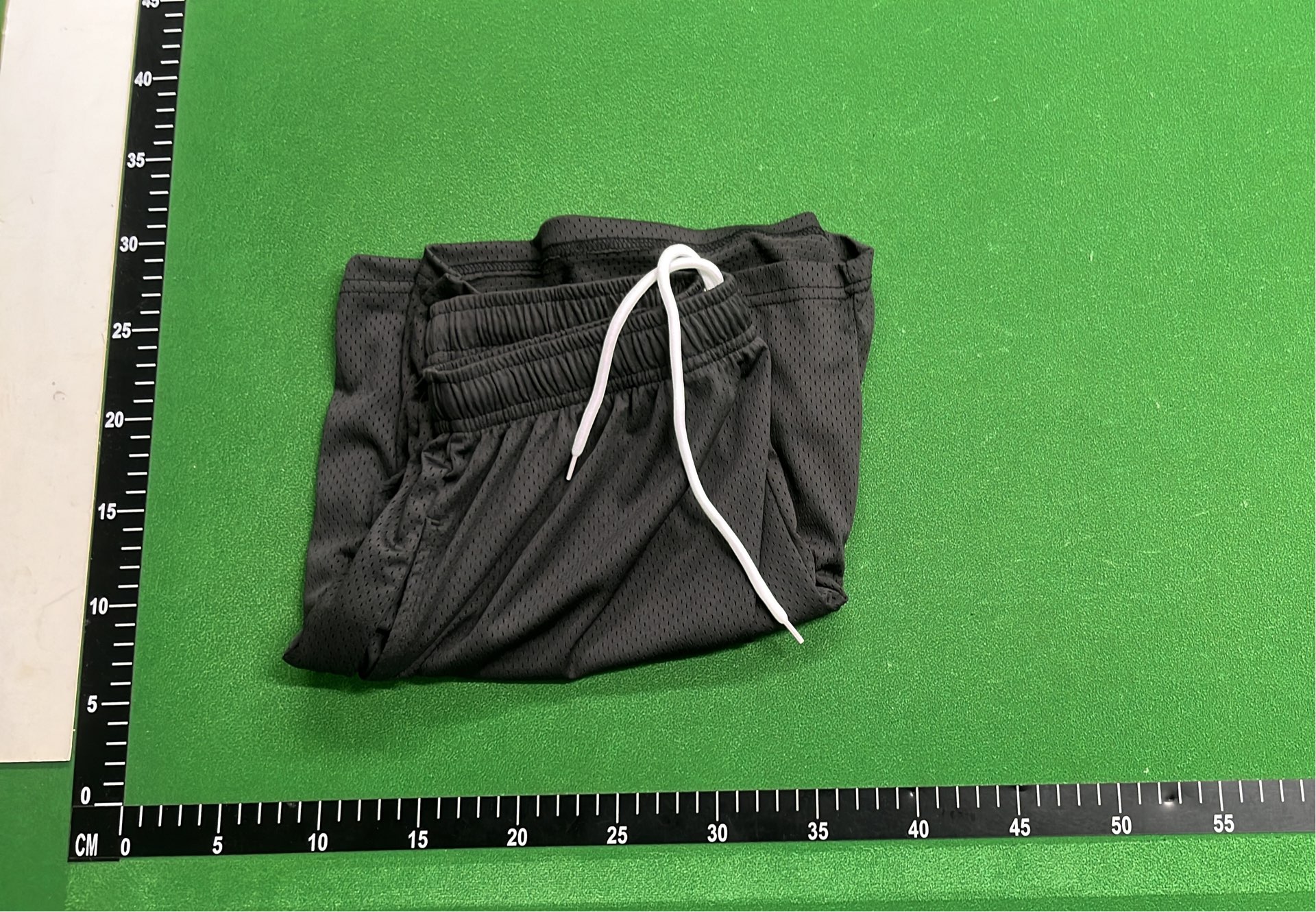 New Thunder Lightning Print Hole Shorts for Men & Women - Trendy Summer Swimwear
