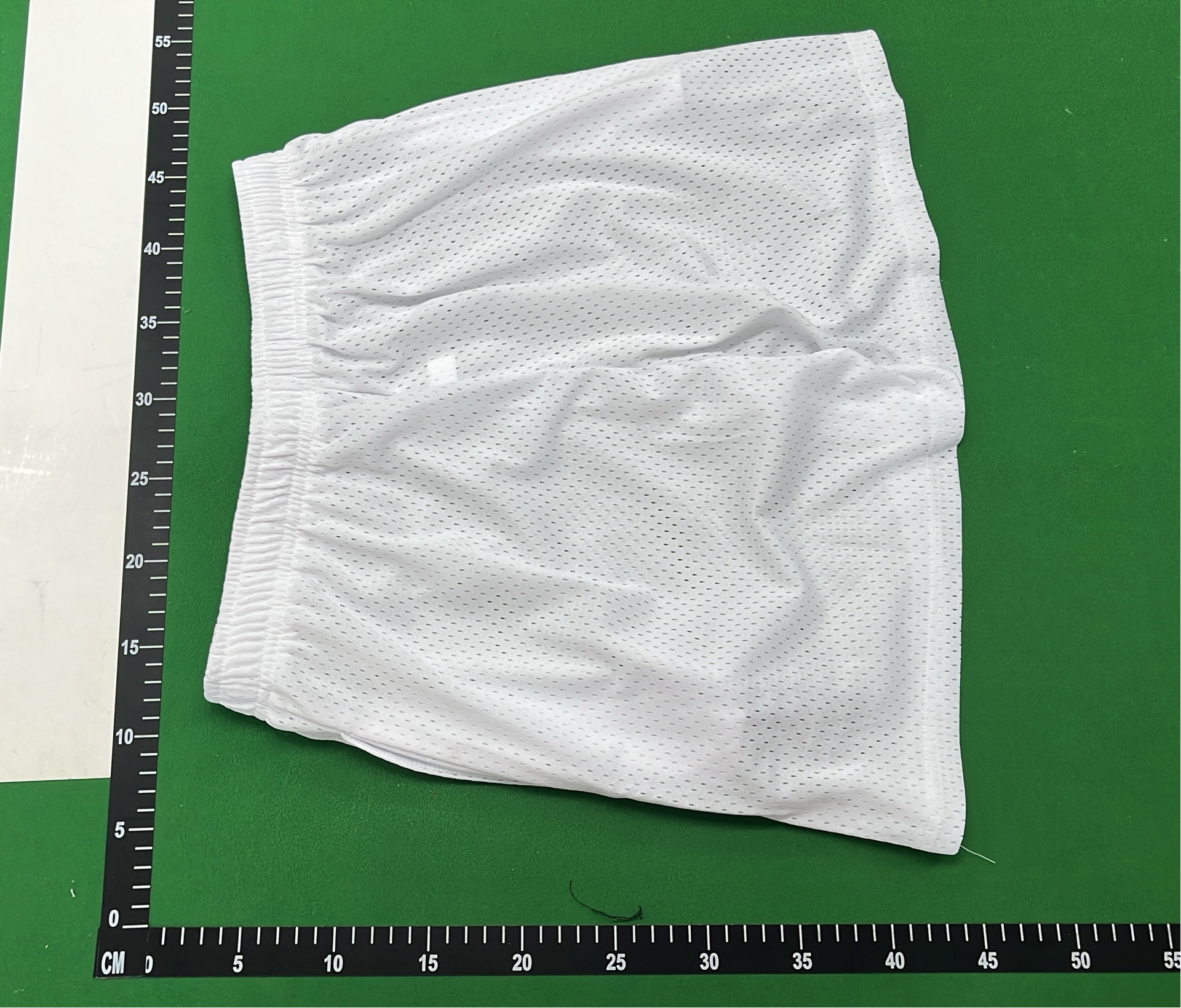 New Thunder Lightning Print Hole Shorts for Men & Women - Trendy Summer Swimwear