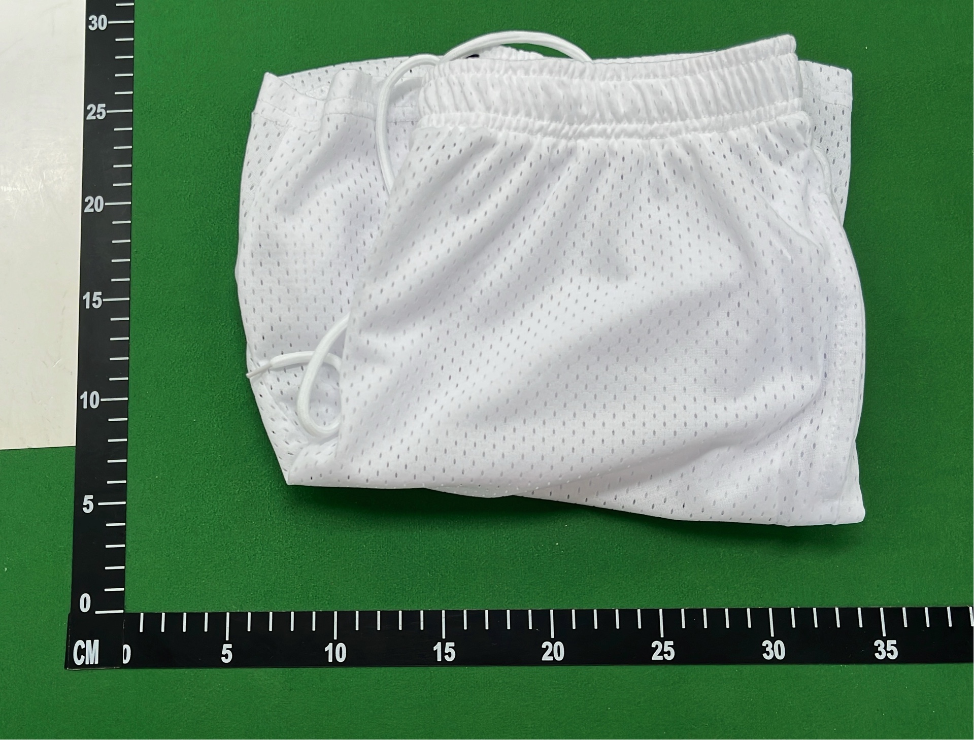 New Thunder Lightning Print Hole Shorts for Men & Women - Trendy Summer Swimwear
