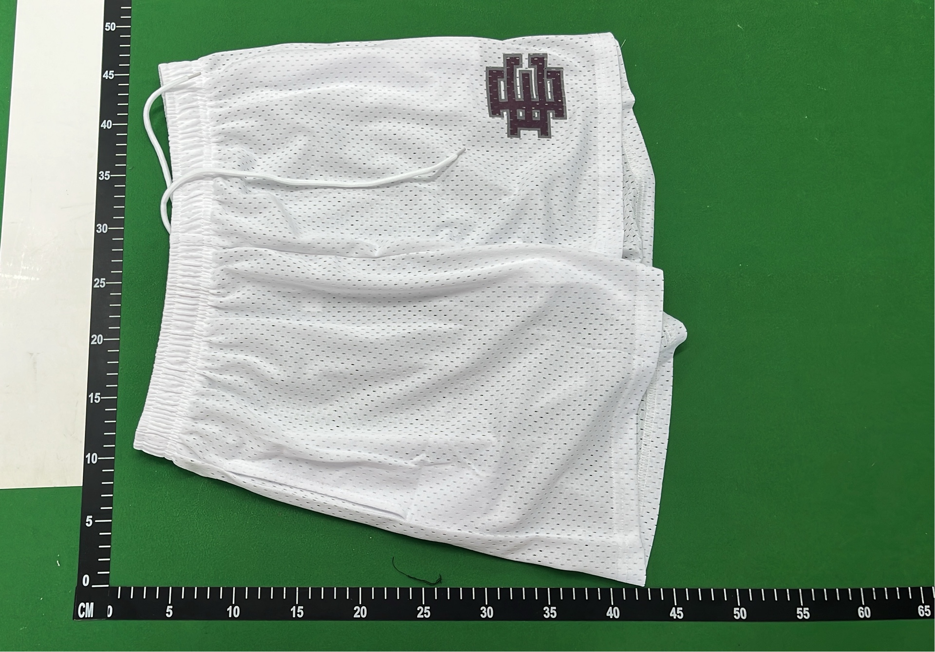 New Thunder Lightning Print Hole Shorts for Men & Women - Trendy Summer Swimwear