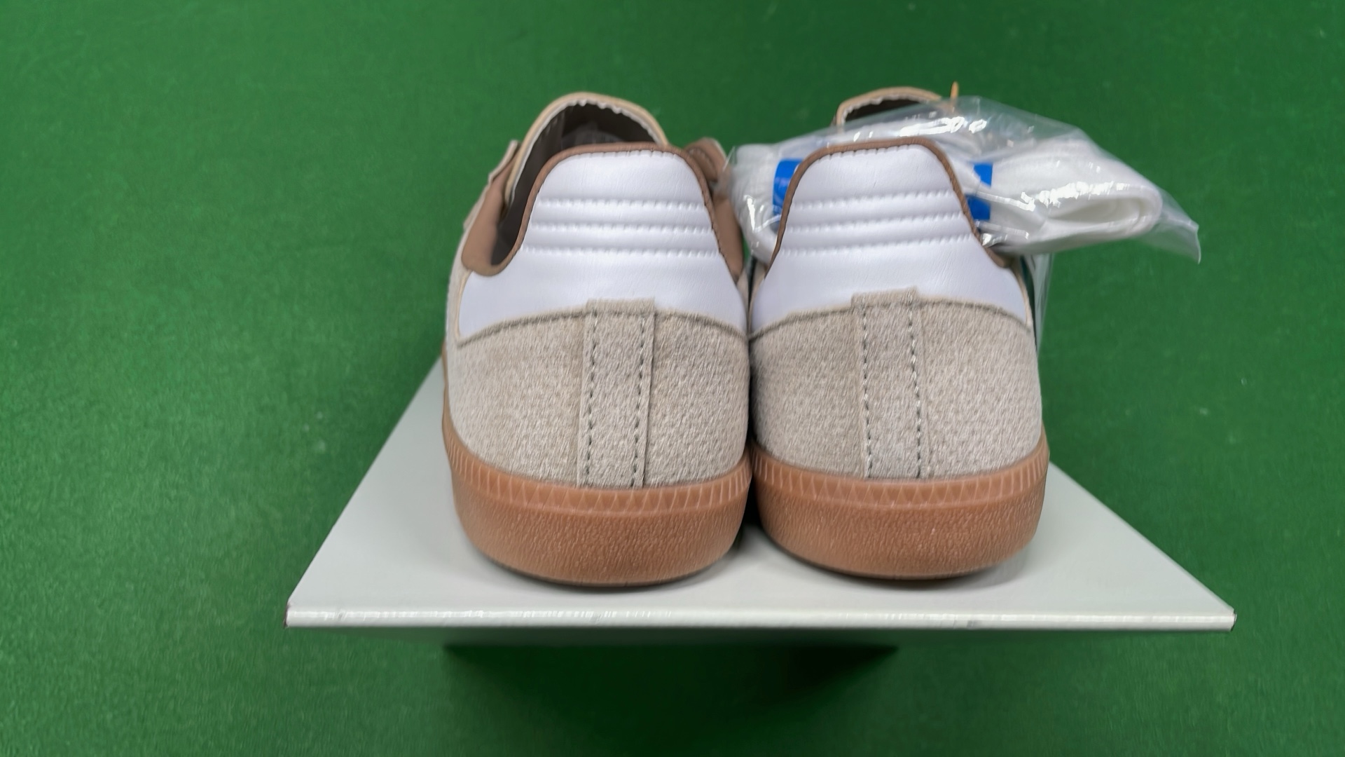 Nike Samba OG White Black Gum Shoes