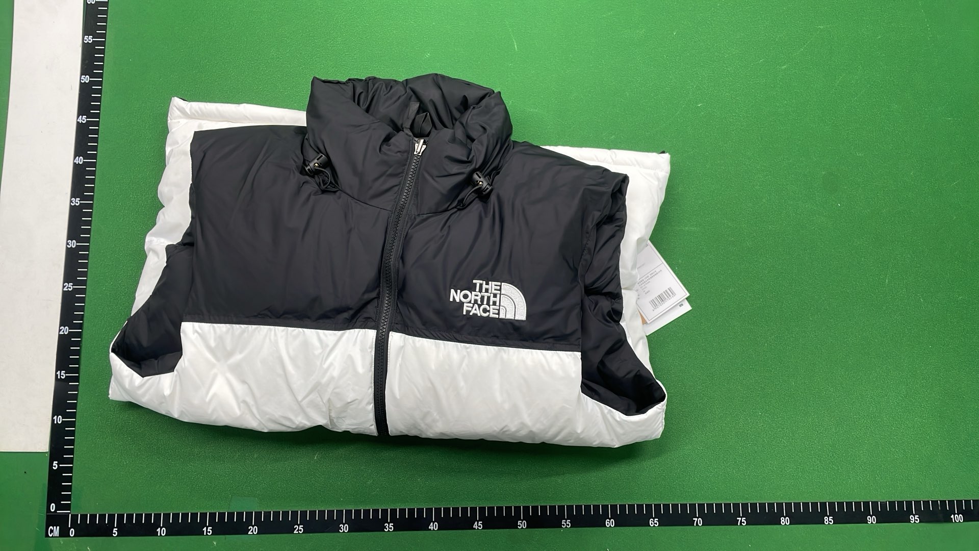 The North Face Men's Down Vest - Warm & Stylish Outdoor Wear