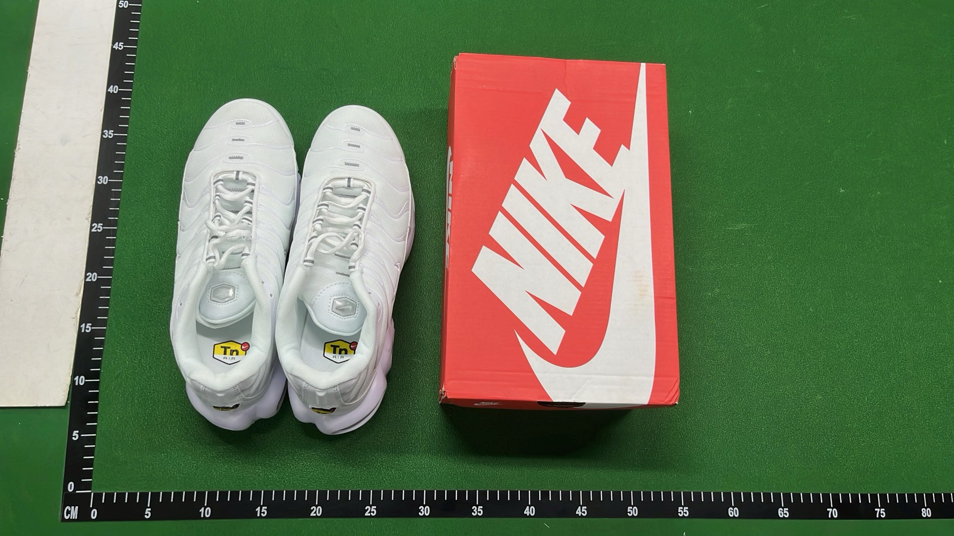 Nike Air Max Plus TN Running Shoes - Men's Athletic Sneakers