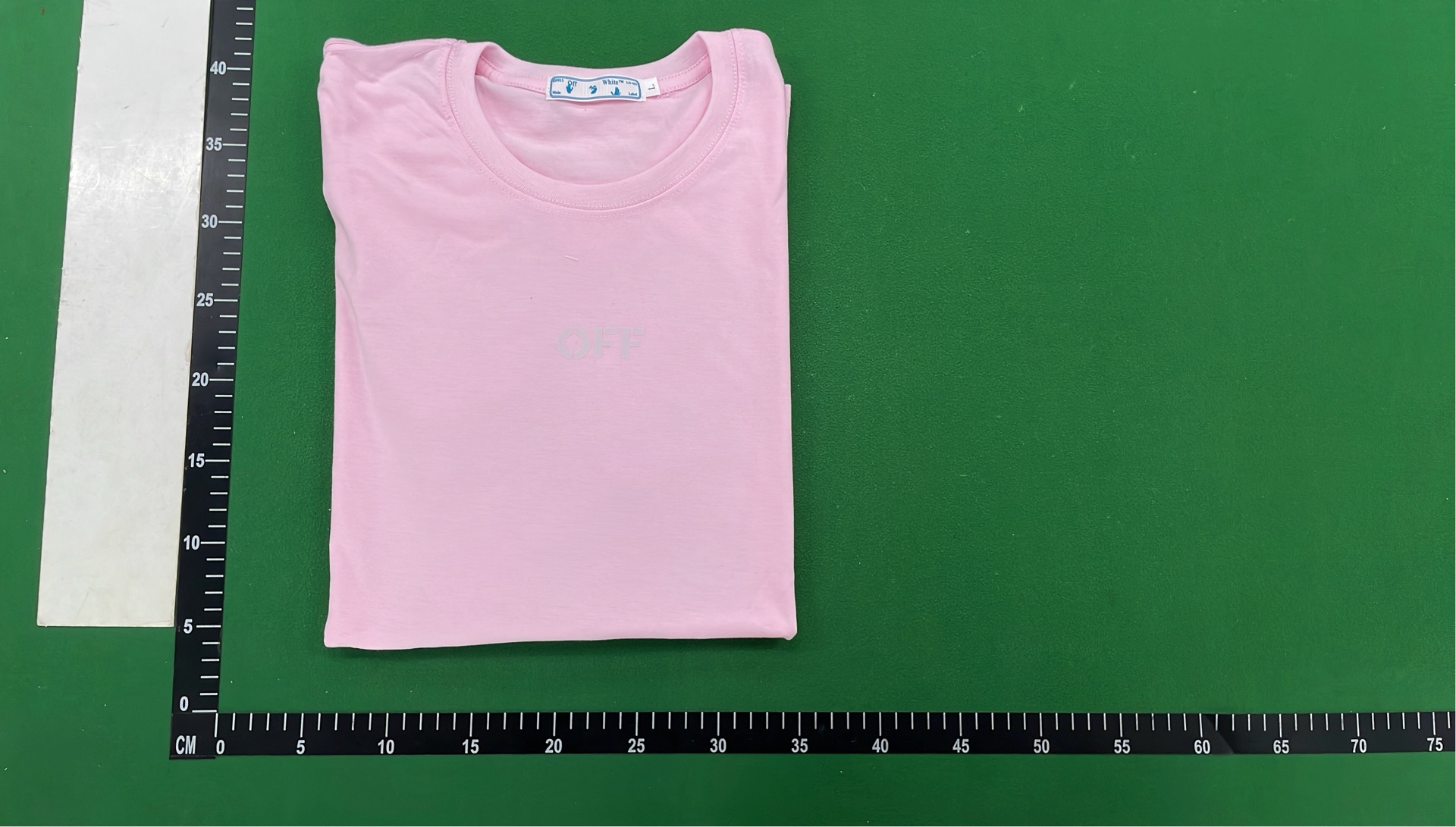 OFF-WHITE Graphic T-Shirts for Men and Women