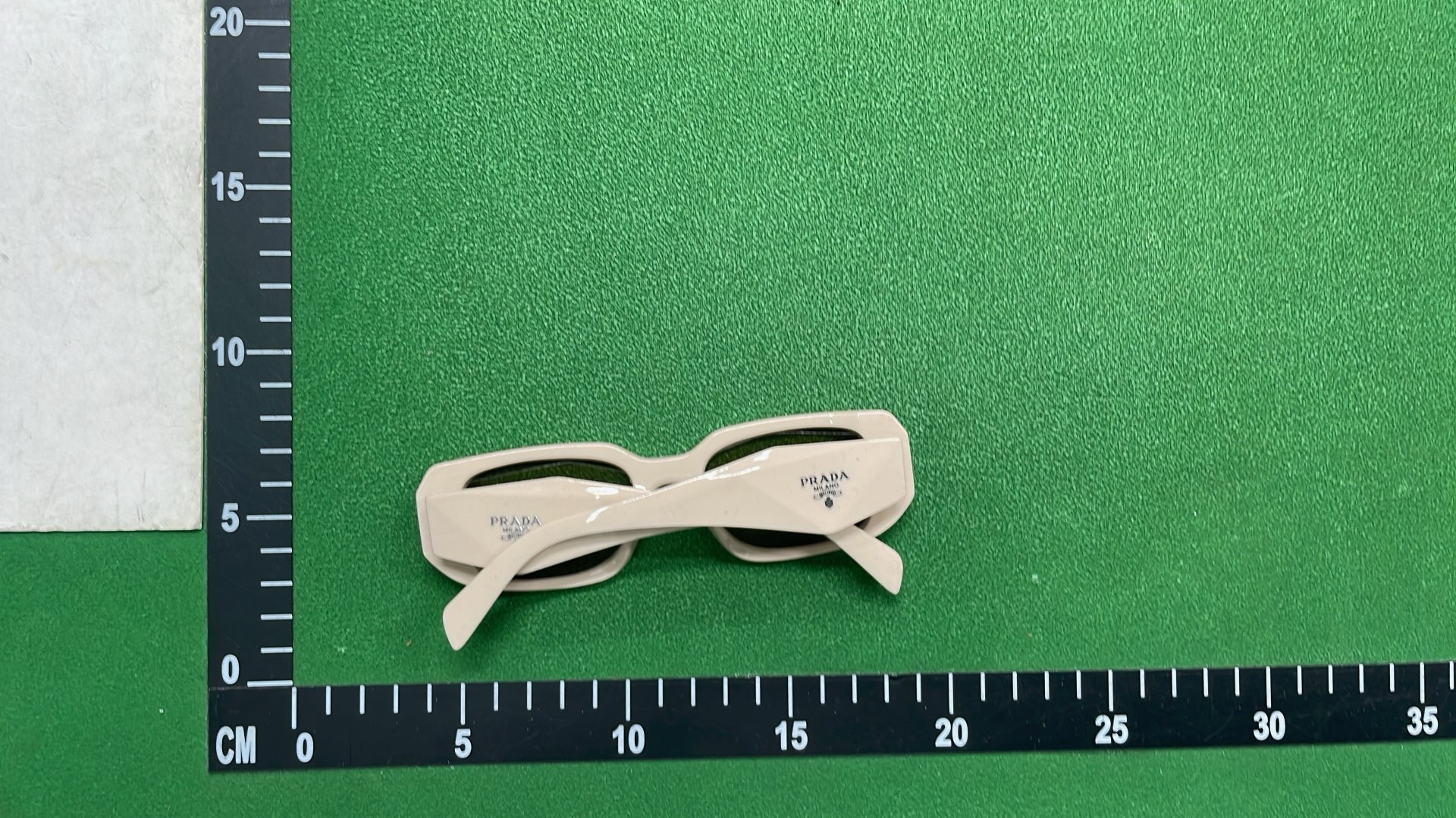 Prada Sunglasses with Square Frame and Gradient Lenses