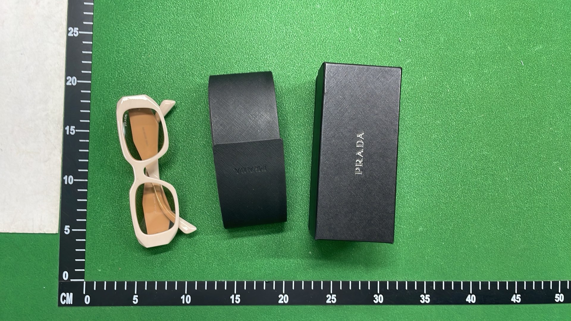 Prada Sunglasses with Square Frame and Gradient Lenses