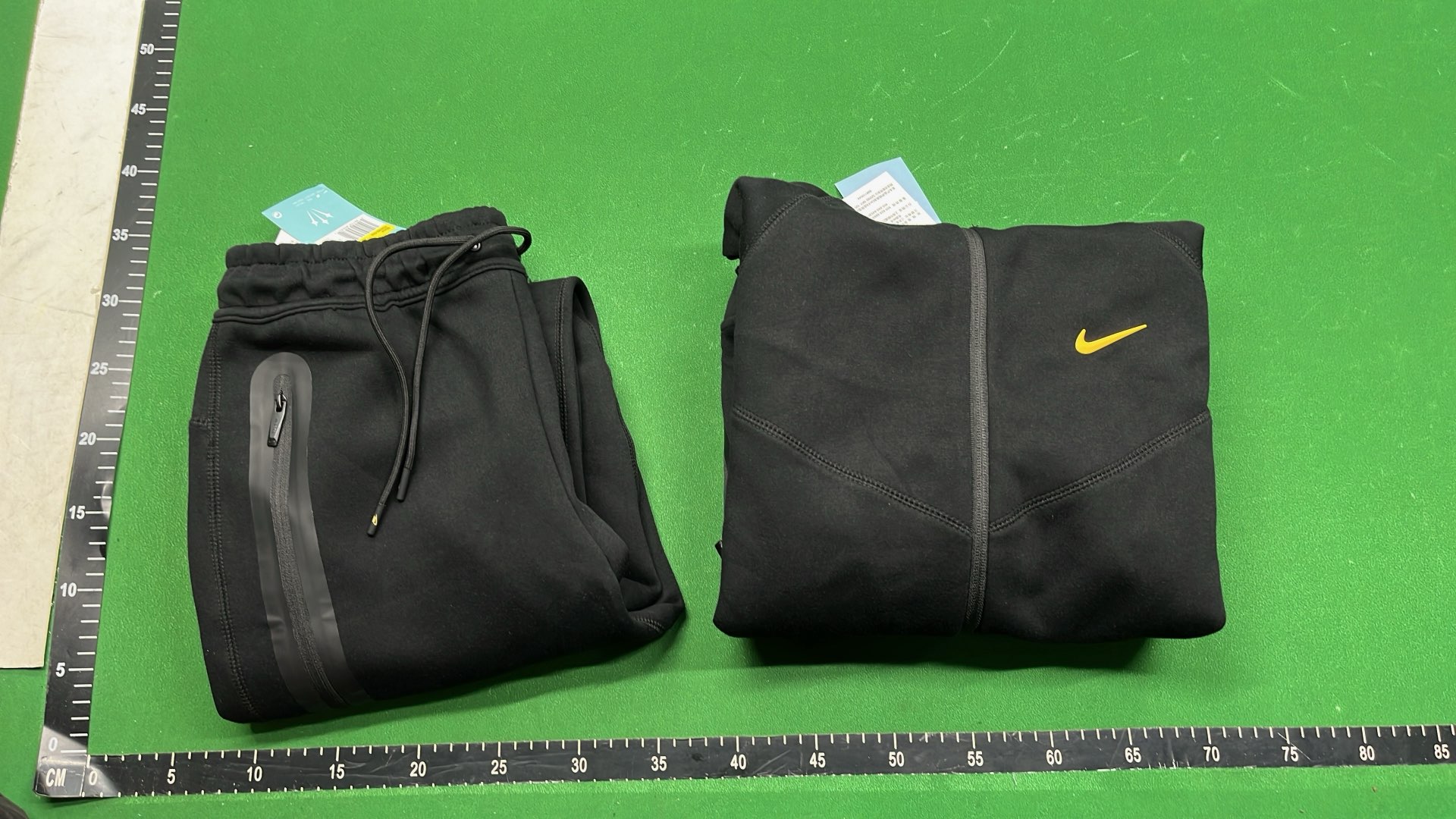 Nike Sportswear Tech Fleece Hoodie & Pants Set - Men's
