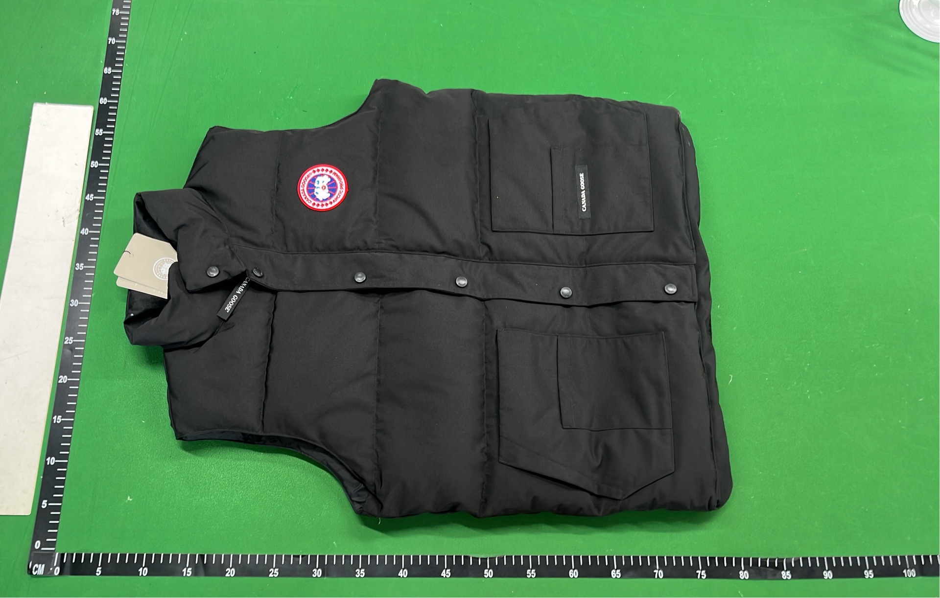 Canada Goose White Puffer Vest for Men and Women