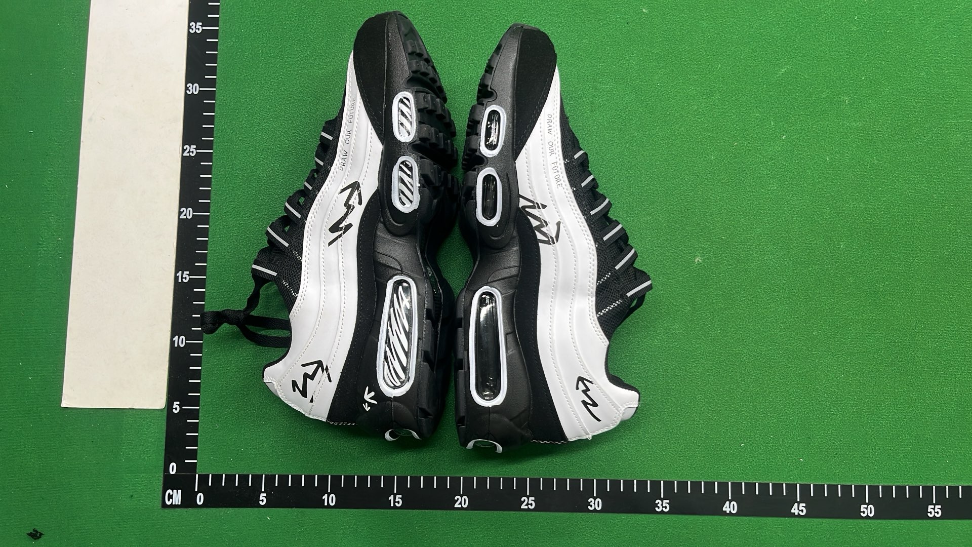 Nike Air Max 95 Men's Running Shoes