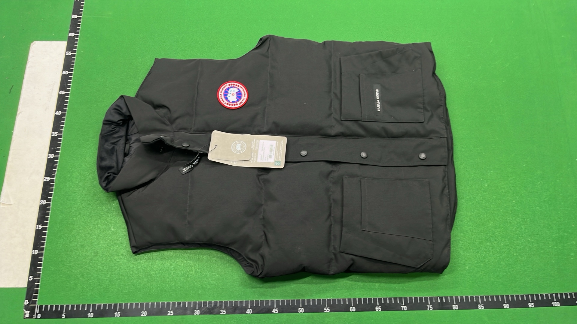 Canada Goose Down Vest - Lightweight Warmth for Men & Women