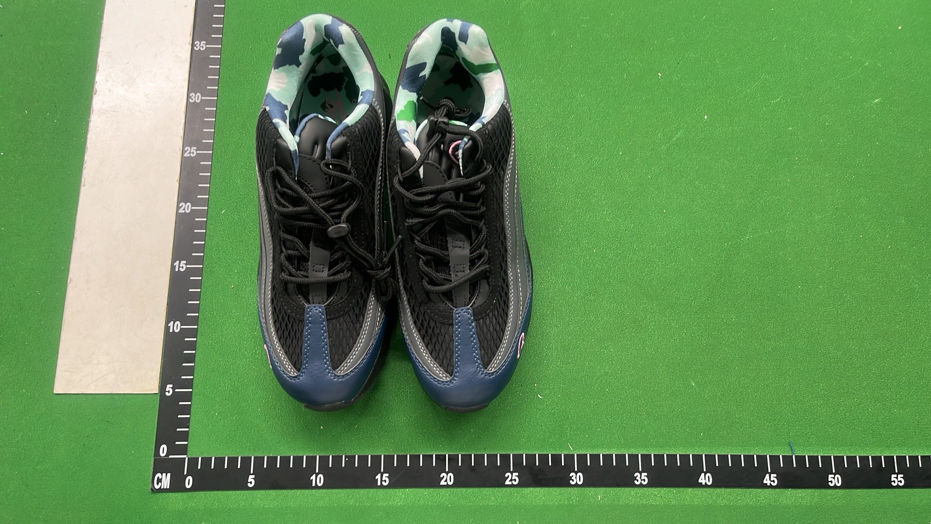 Nike Air Max 95 QS Olive Green Yellow Black Sneakers