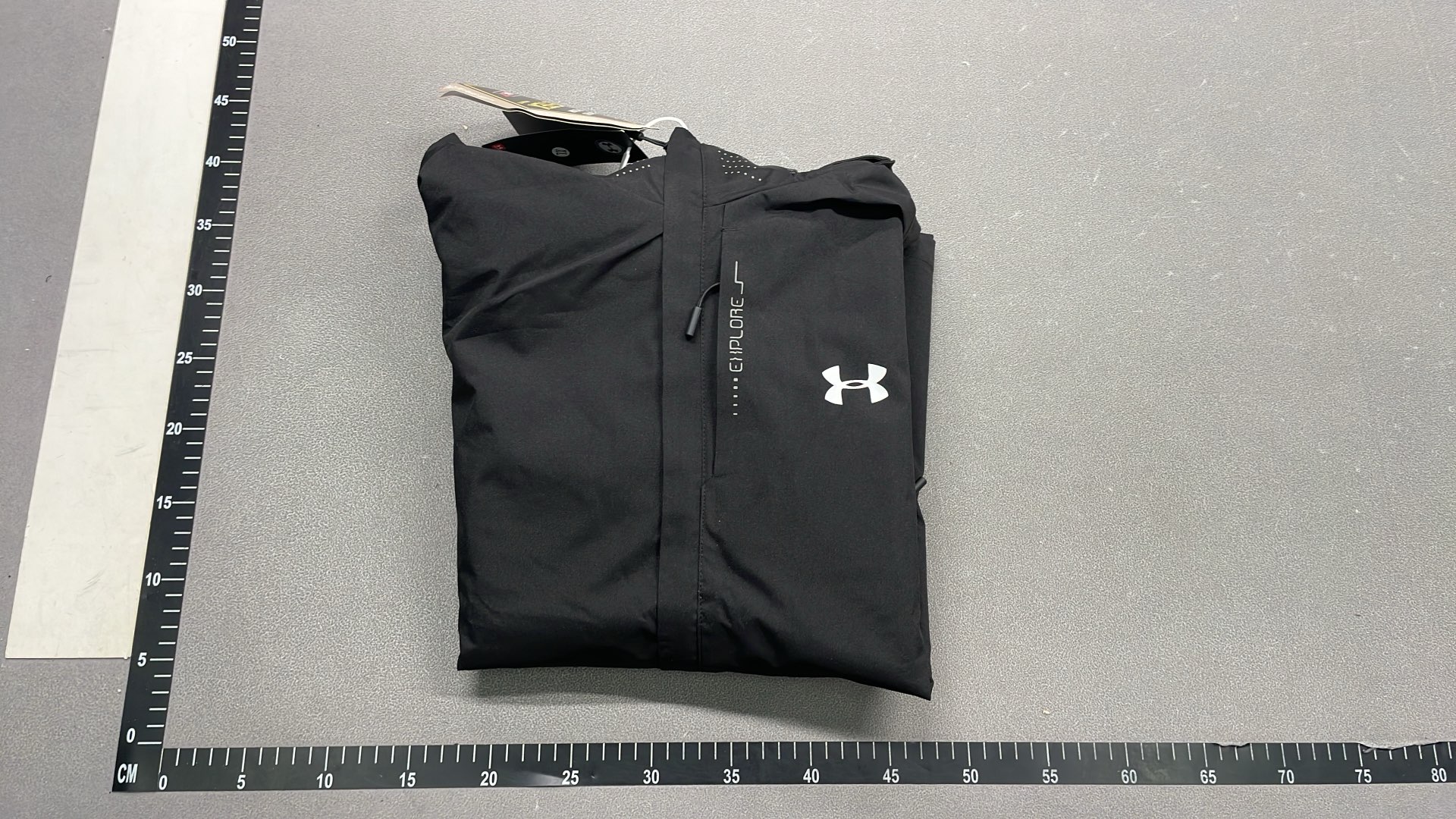 Under Armour Men's Black Hooded Jacket