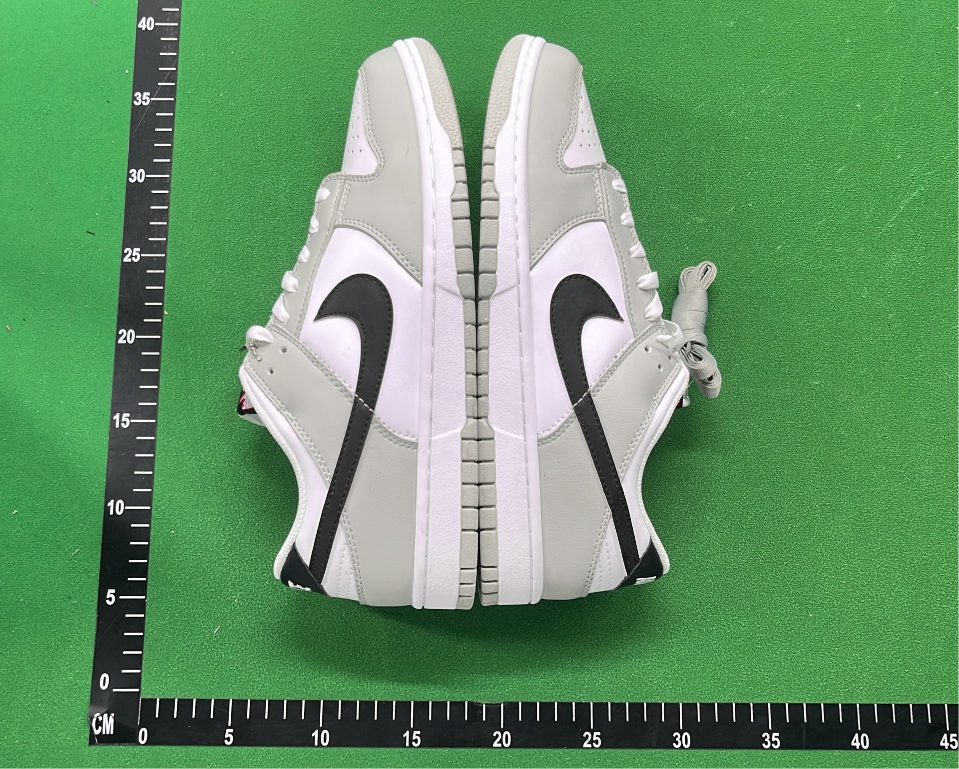 Nike Dunk Low Black White Casual Sneakers