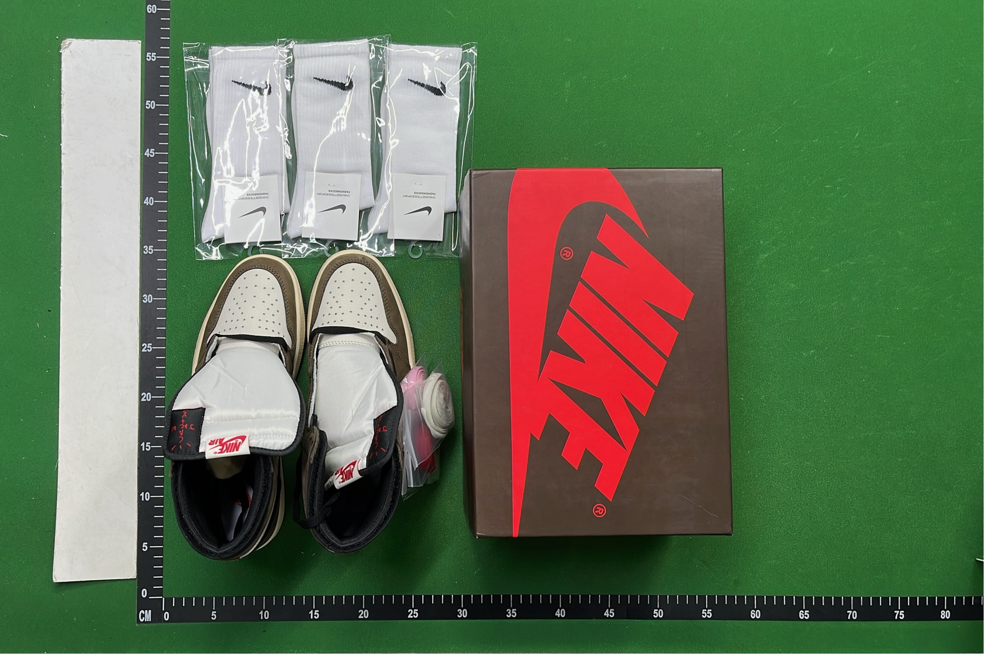 Nike Air Jordan 1 Low Brown Black Sneakers