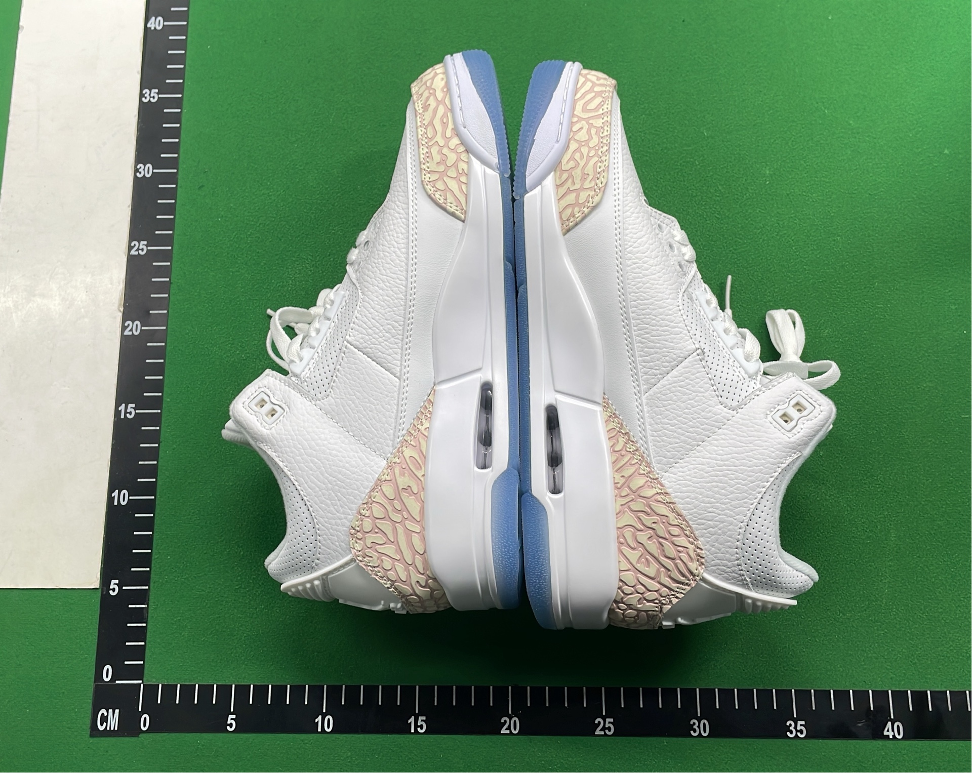 Air Jordan 3 Retro White Blue Cement
