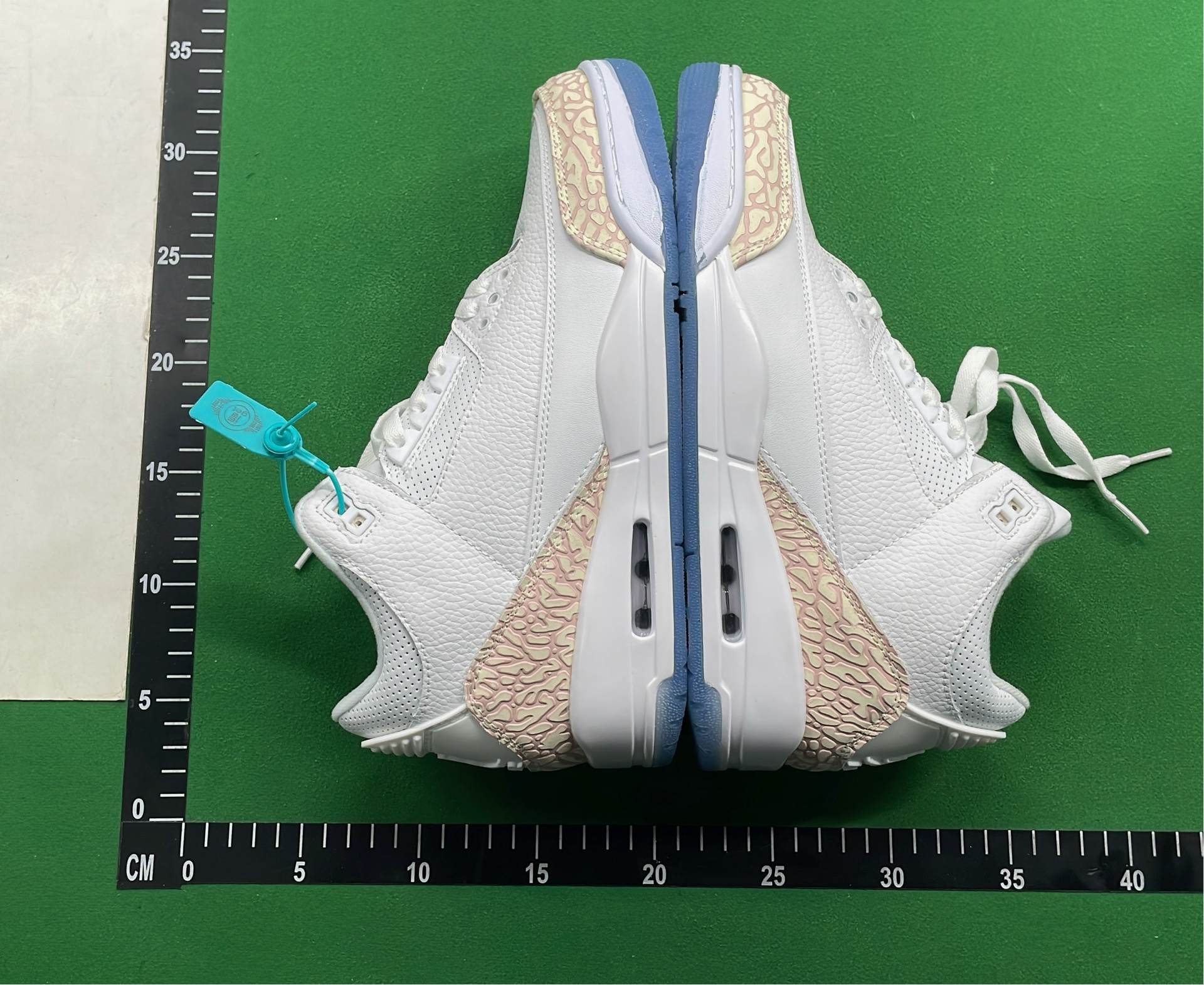 Air Jordan 3 Retro White Blue Cement