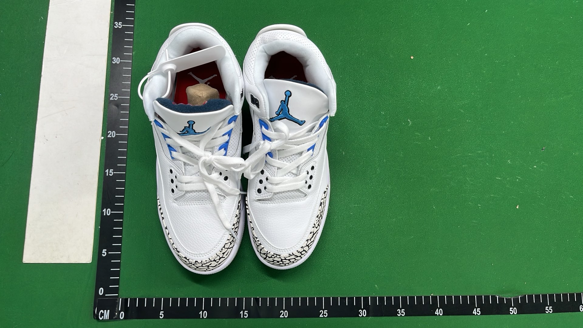 Air Jordan 3 Retro White Blue Cement