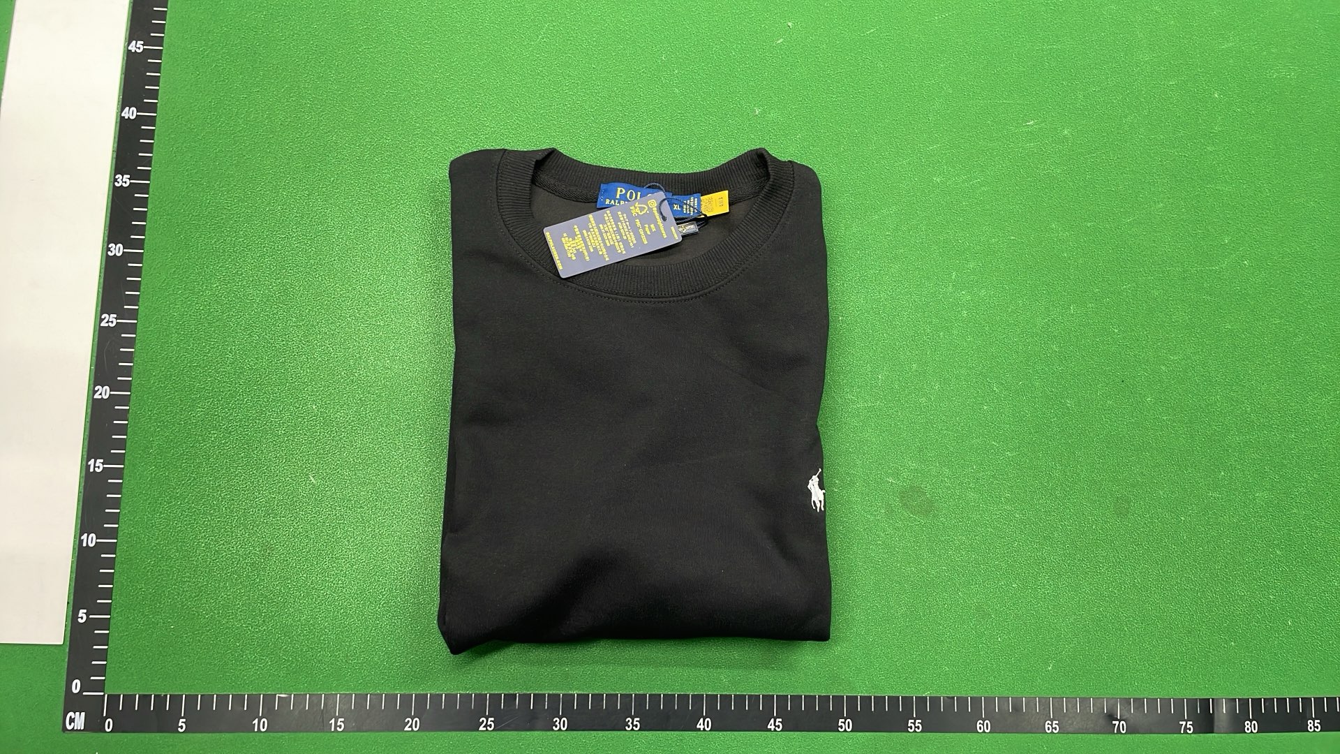 Lacoste Crocodile Logo Crewneck Sweatshirt - Men's Casual Wear