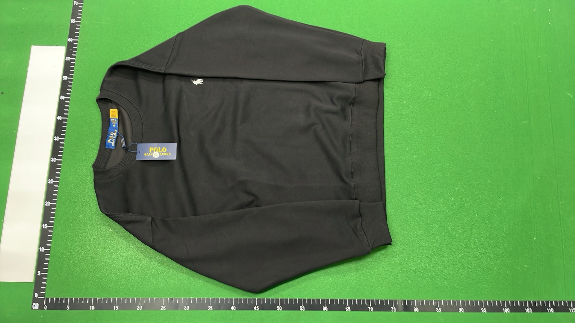 Lacoste Crocodile Logo Crewneck Sweatshirt - Men's Casual Wear