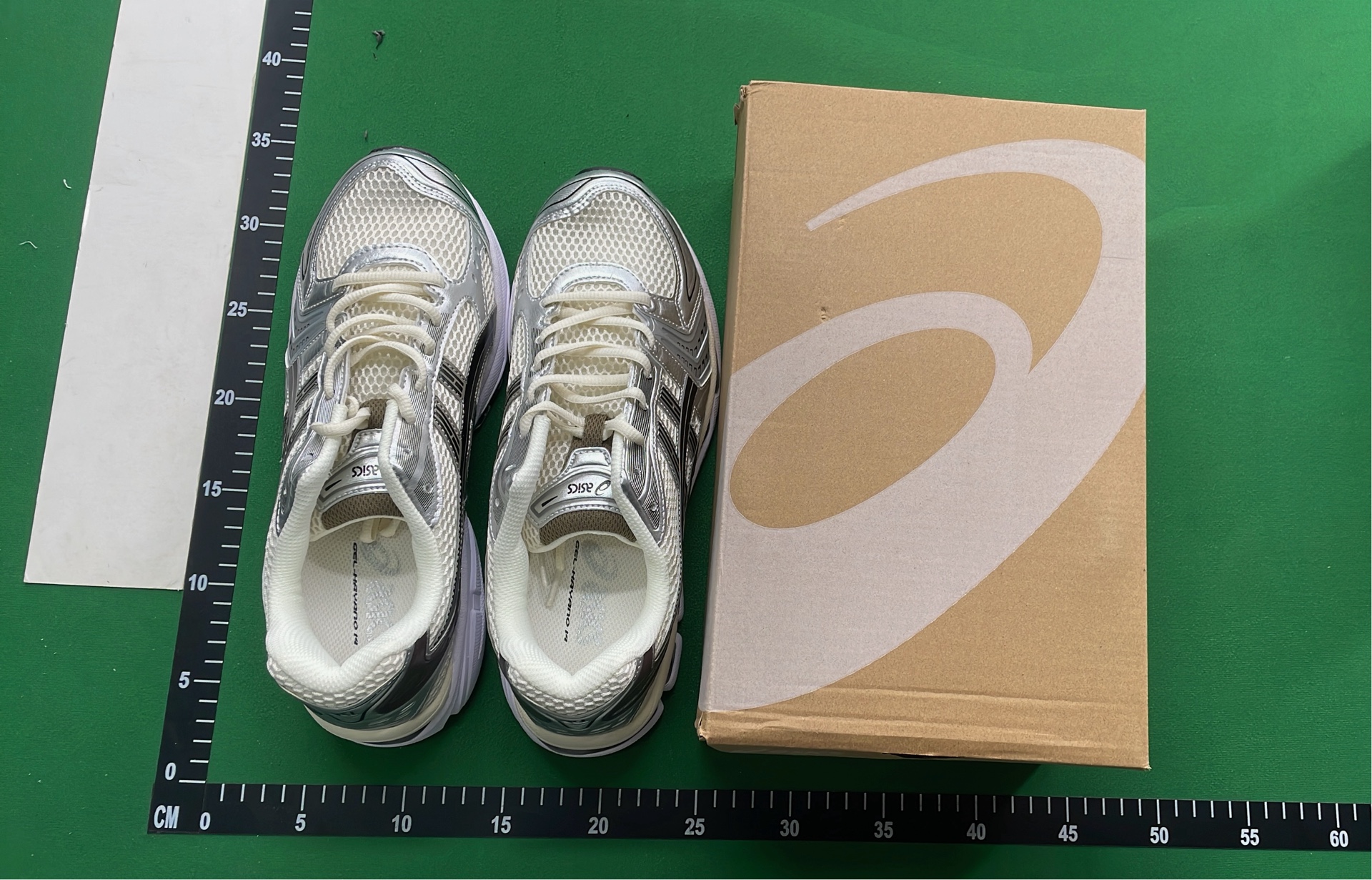 ASICS GEL-KAYANO 14 Running Shoes for Men and Women