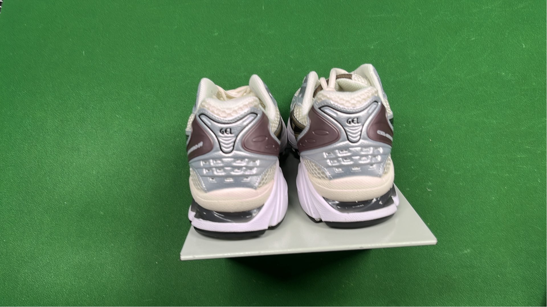 ASICS GEL-KAYANO 14 Running Shoes - Premium Support & Comfort