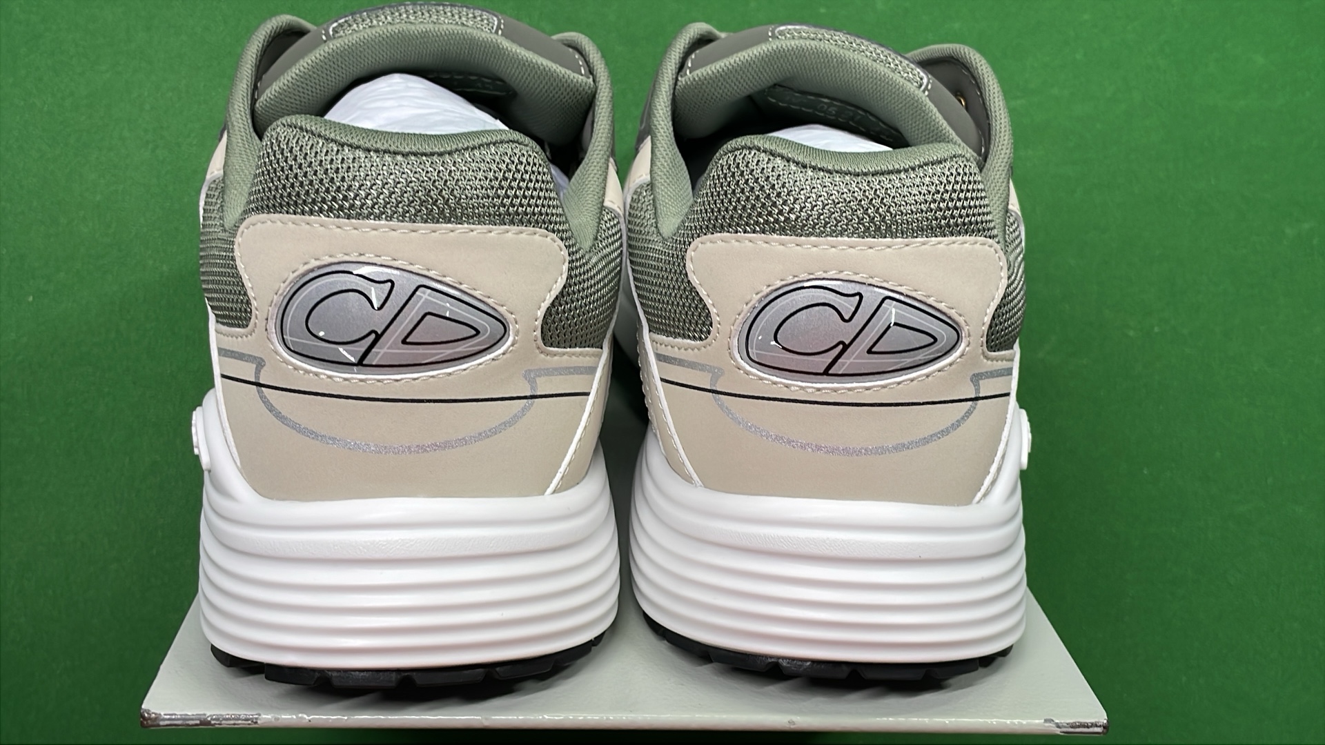 1:1 Batch DIOR B30 Shoes  in the Best OopBuy Spreadsheet QC photos
