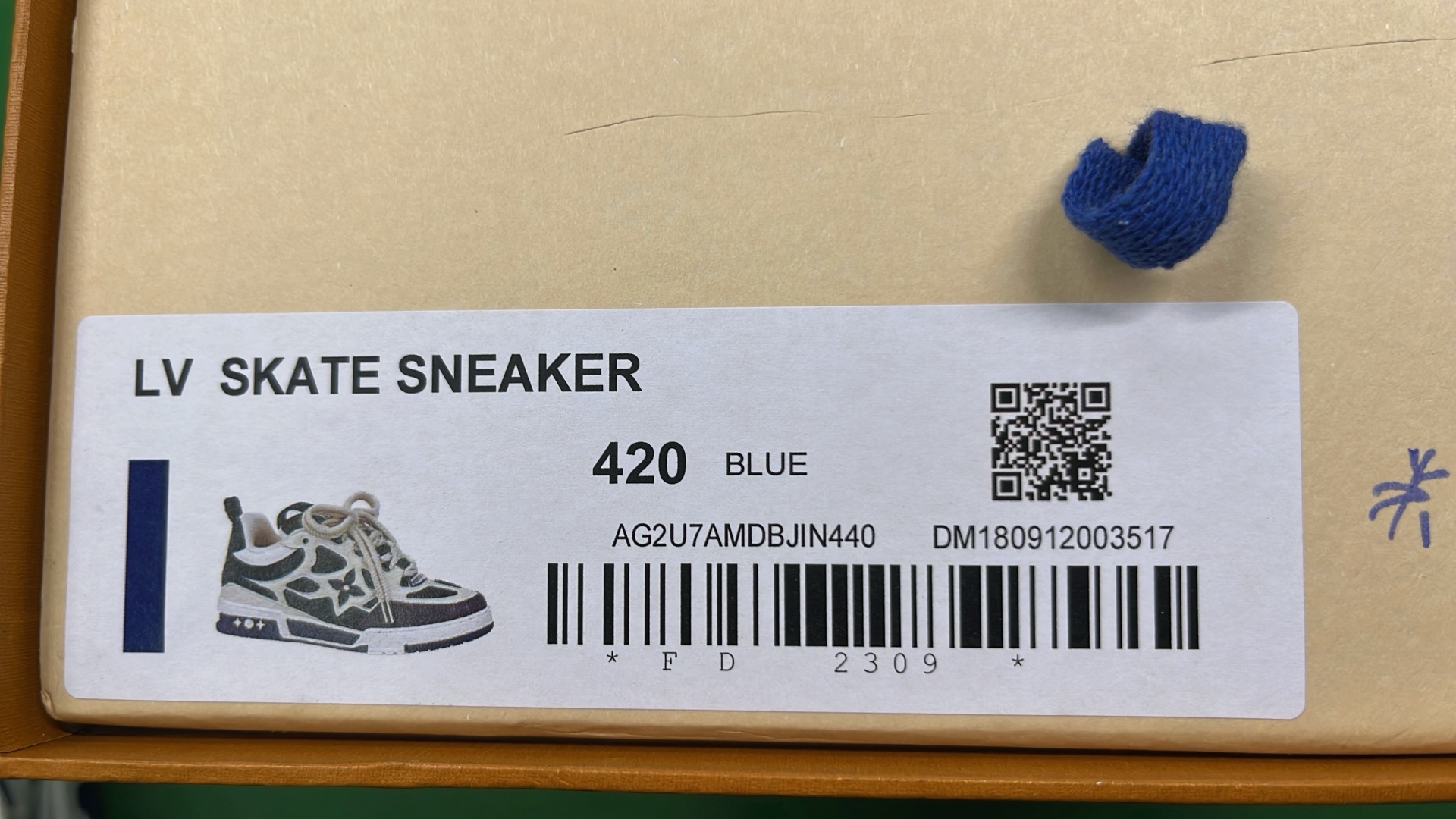 1:1 Batch LOUIS VUITTON shoes-1  in the Best OopBuy Spreadsheet QC photos