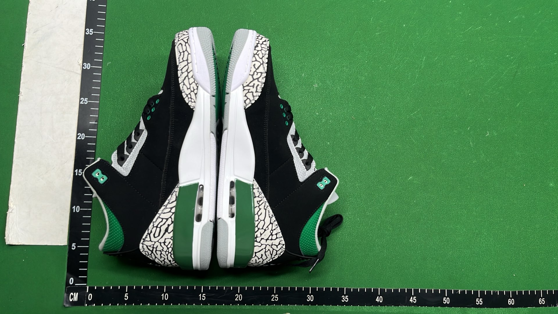 Air Jordan 3 Retro White Cement Yellow