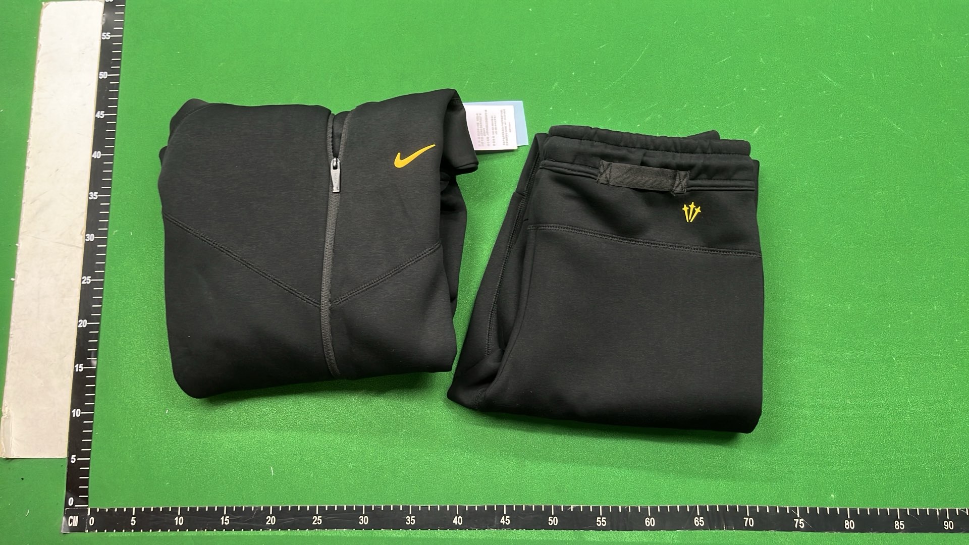 1:1 Batch Nike suits  in the Best OopBuy Spreadsheet QC photos