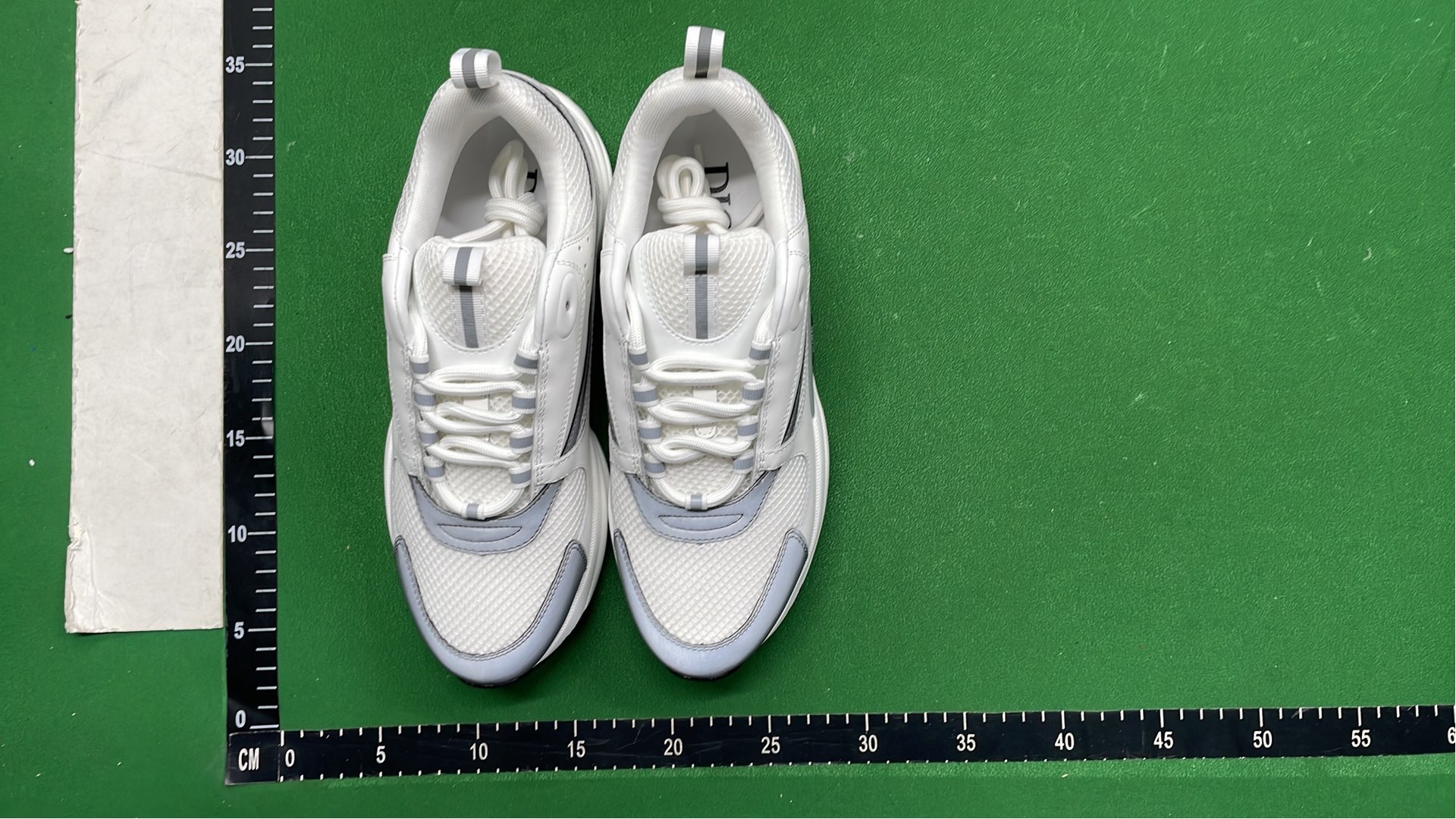 1:1 Batch DIOR B22 shoes  in the Best OopBuy Spreadsheet QC photos