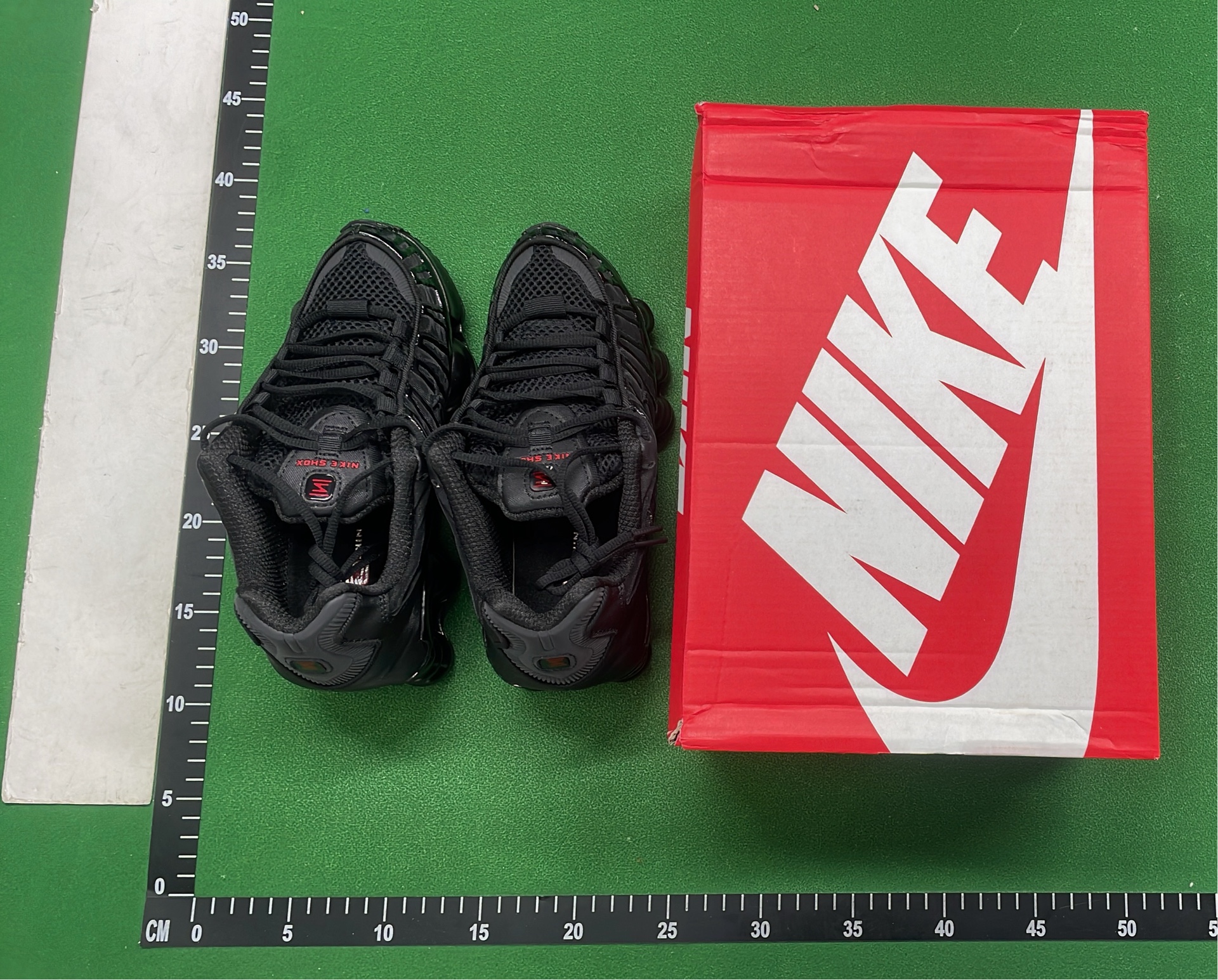 Nike Shox R4 Black Men's Running Shoes