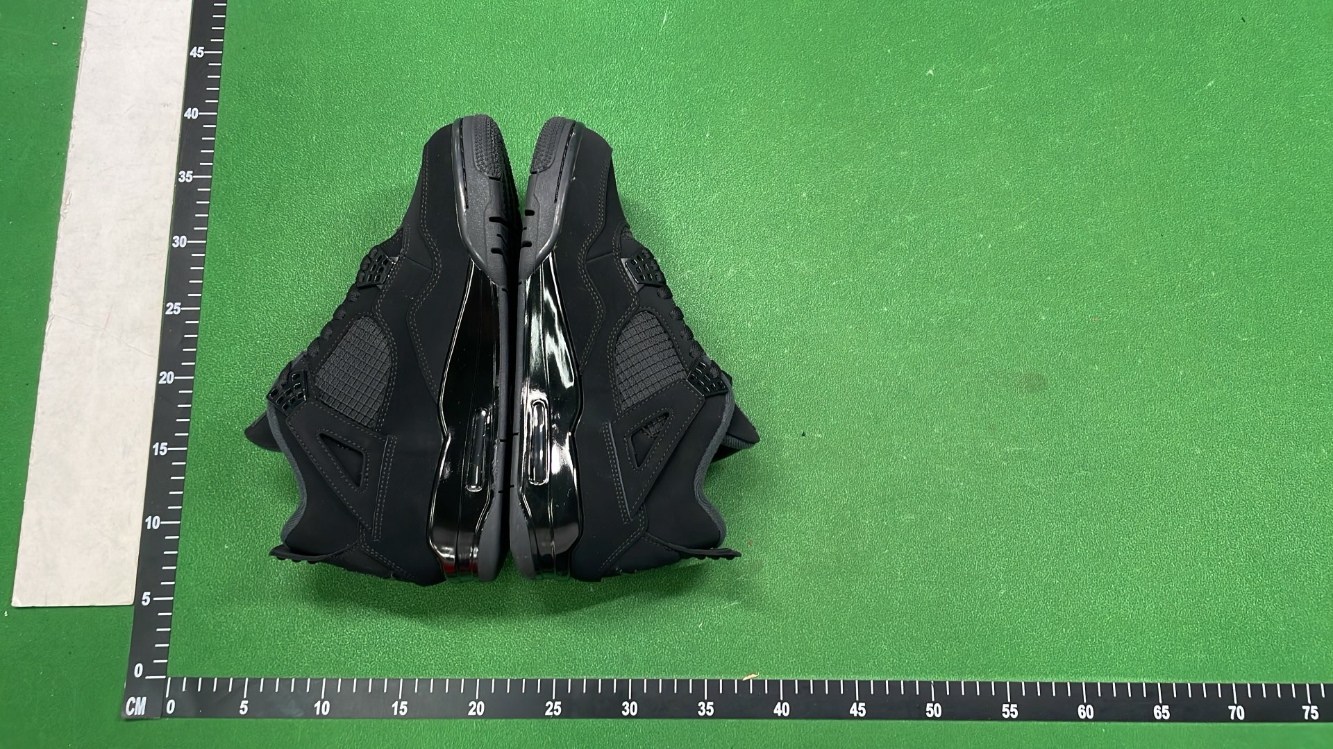 Air Jordan 4 Black Cat Sneakers