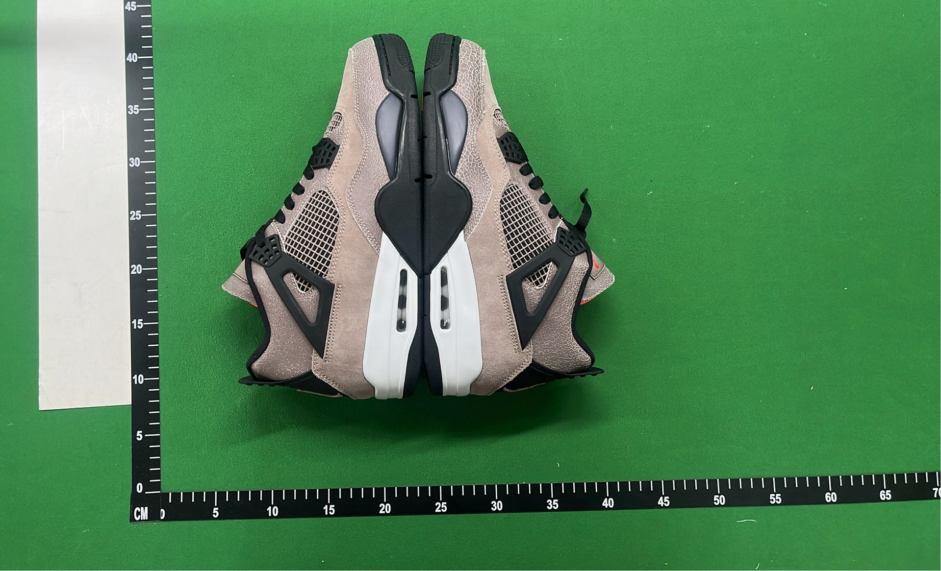 Air Jordan 4 Black Cat Sneakers