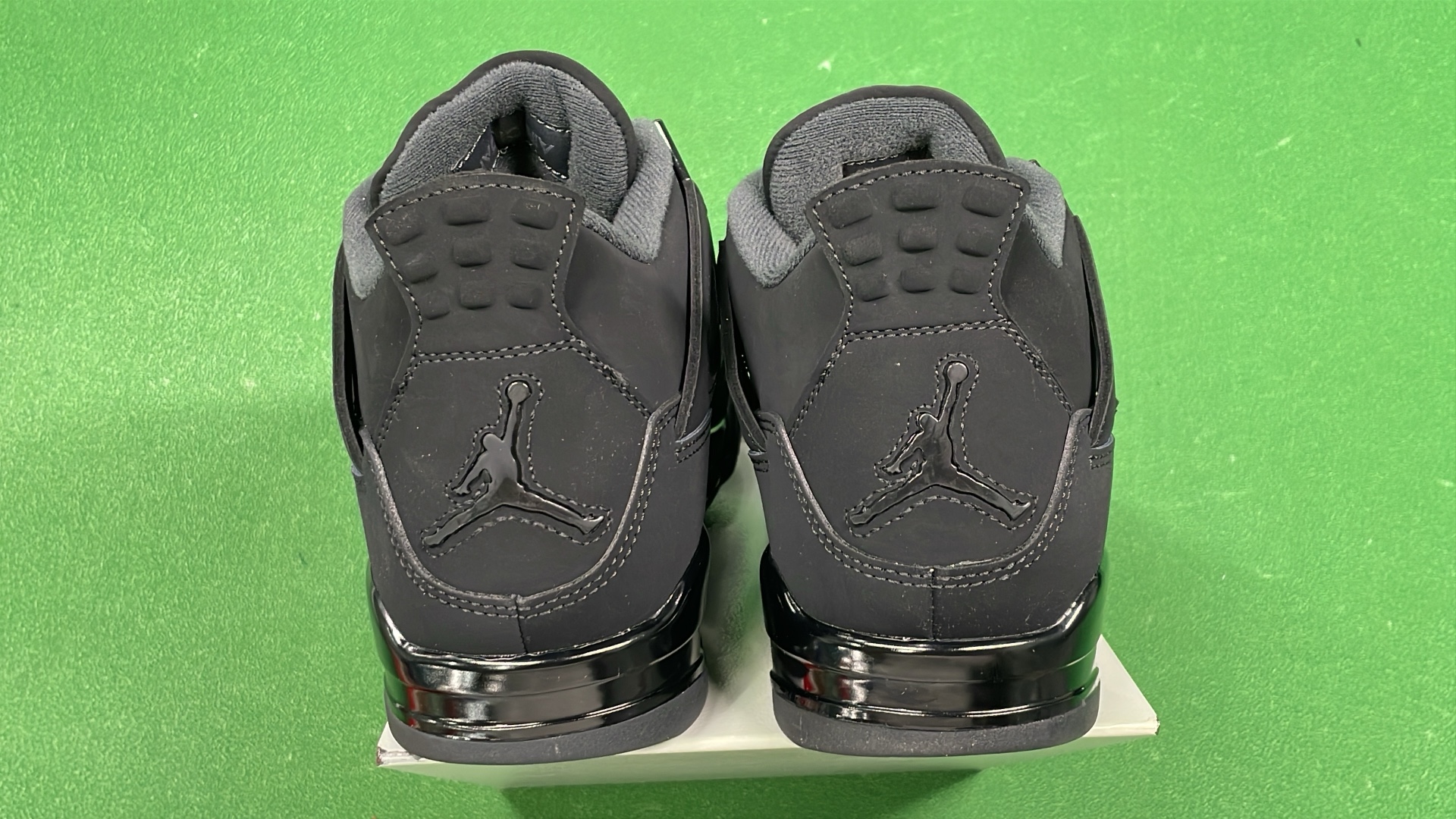 Air Jordan 4 Black Cat Sneakers