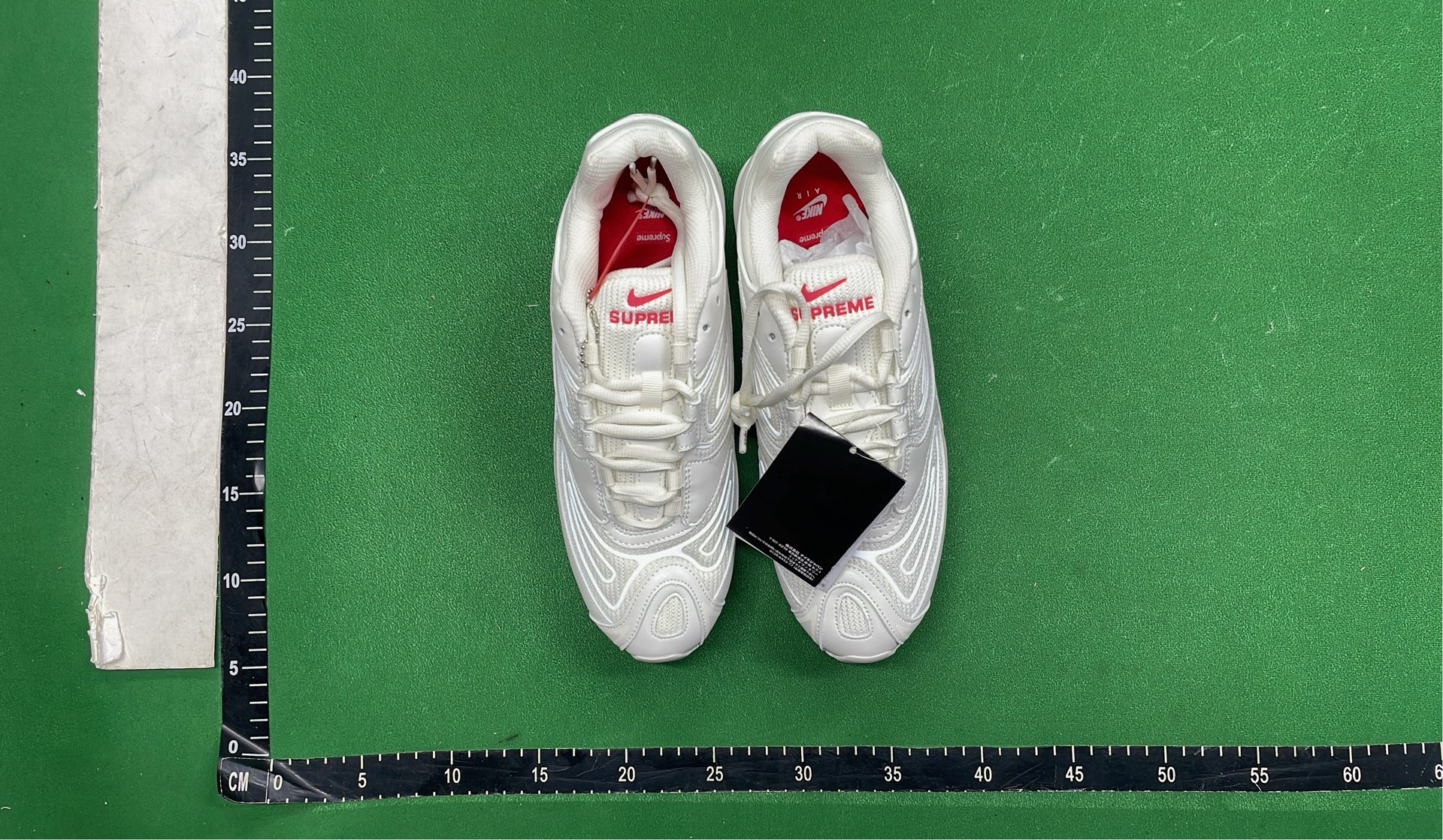 Stylish Fashion Sneakers for Women and Men - Trendy Casual Shoes