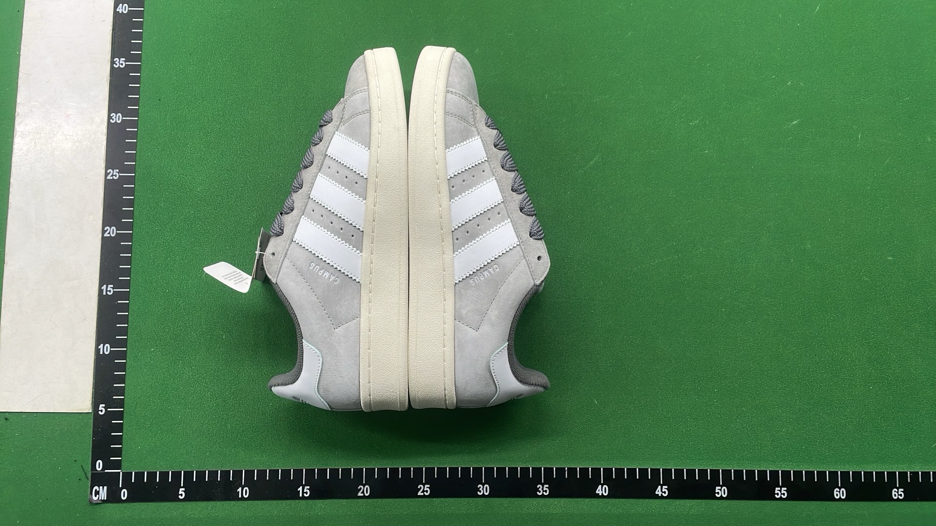 Adidas Campus Sneakers - Classic Vintage Style for Men and Women