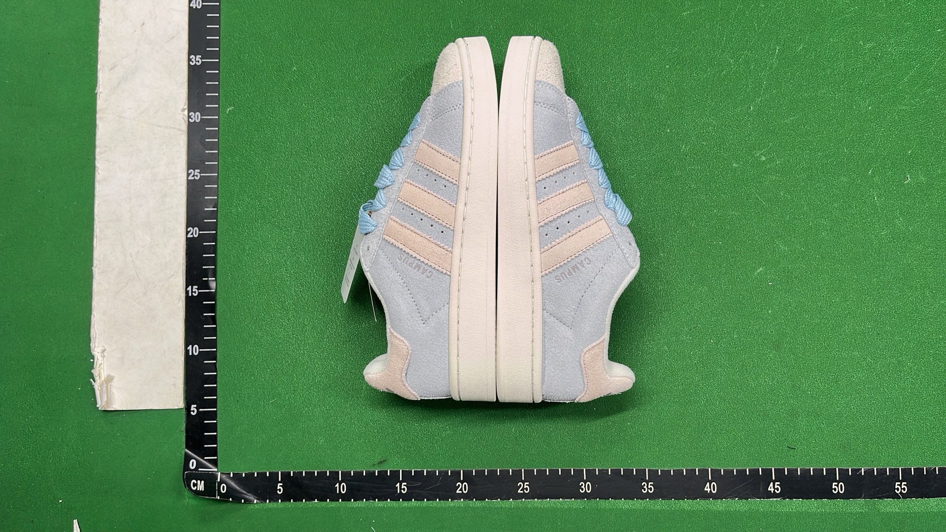 Adidas Campus Sneakers - Classic Vintage Style for Men and Women