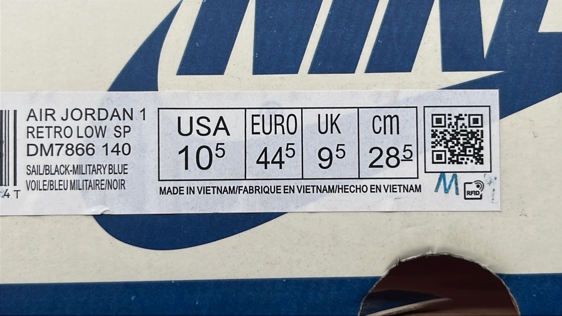 VT-A1 Customized Sneakers - Pattern Customization Design