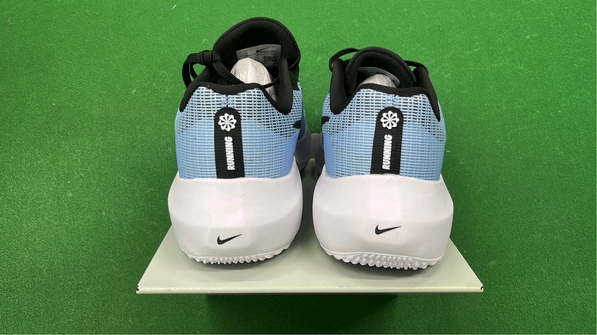 Nike Zoom Fly 5 Running Shoes for Men Women