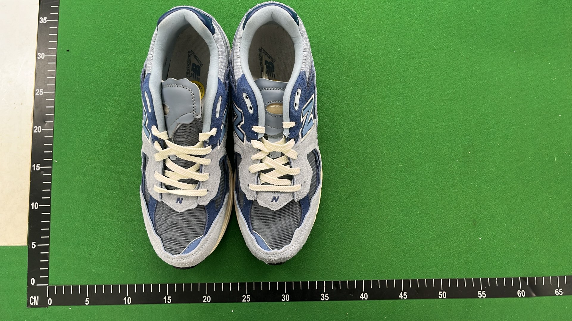 KT-2002R Custom Pattern Sneakers for Style and Comfort