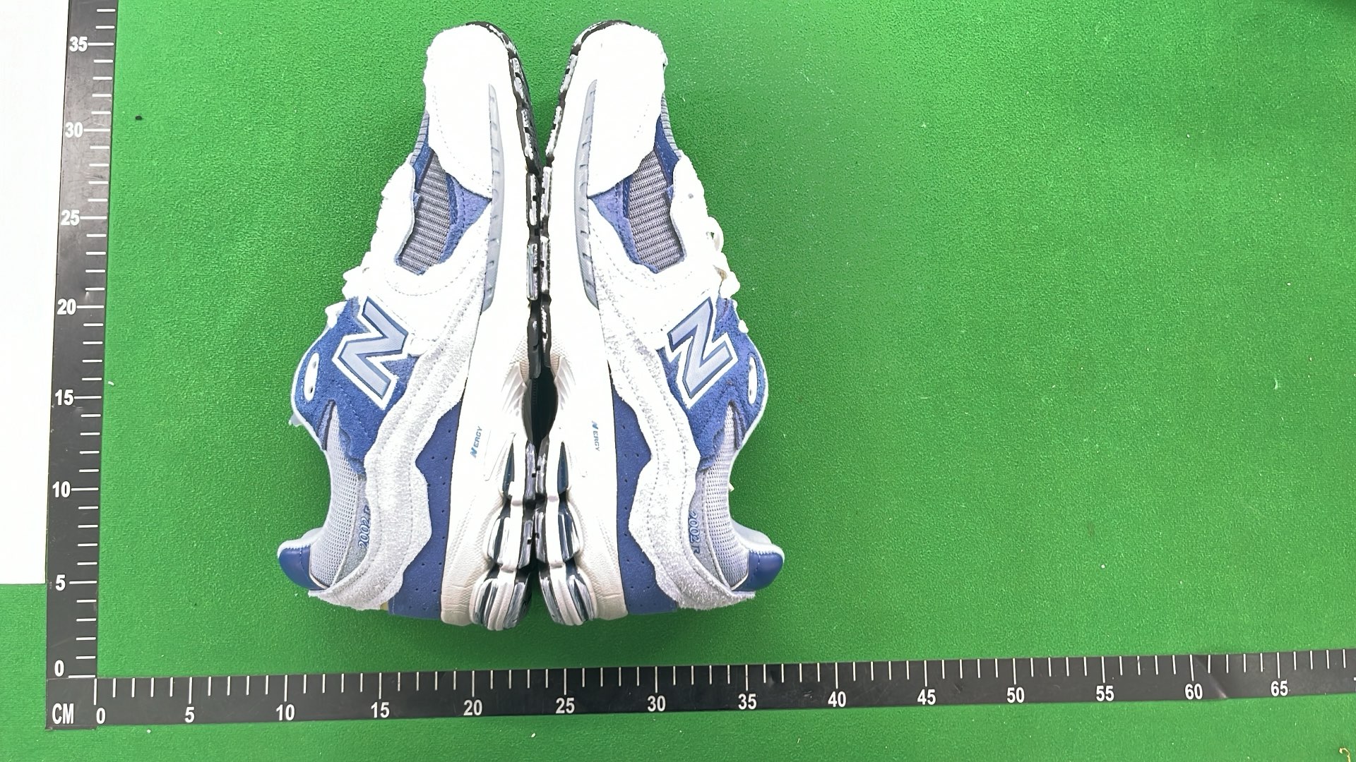 KT-2002R Custom Pattern Sneakers for Style and Comfort