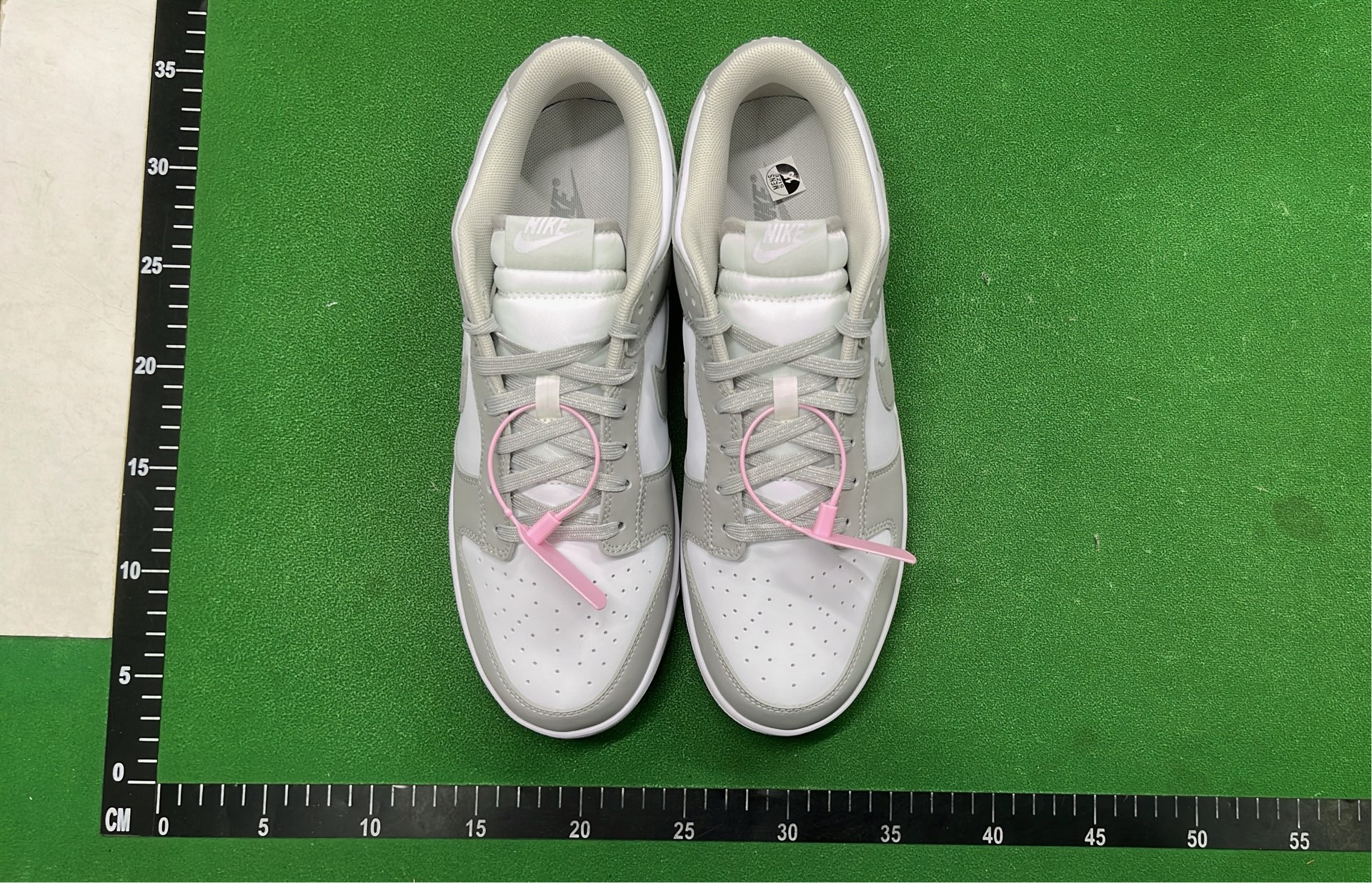 Nike SB Dunk Low Pro QS White Black 2021 Men's Skate Shoes