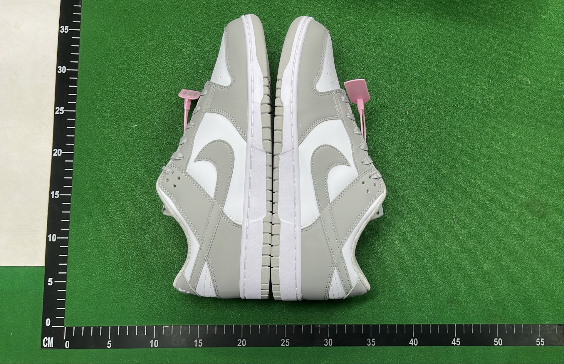 Nike SB Dunk Low Pro QS White Black 2021 Men's Skate Shoes